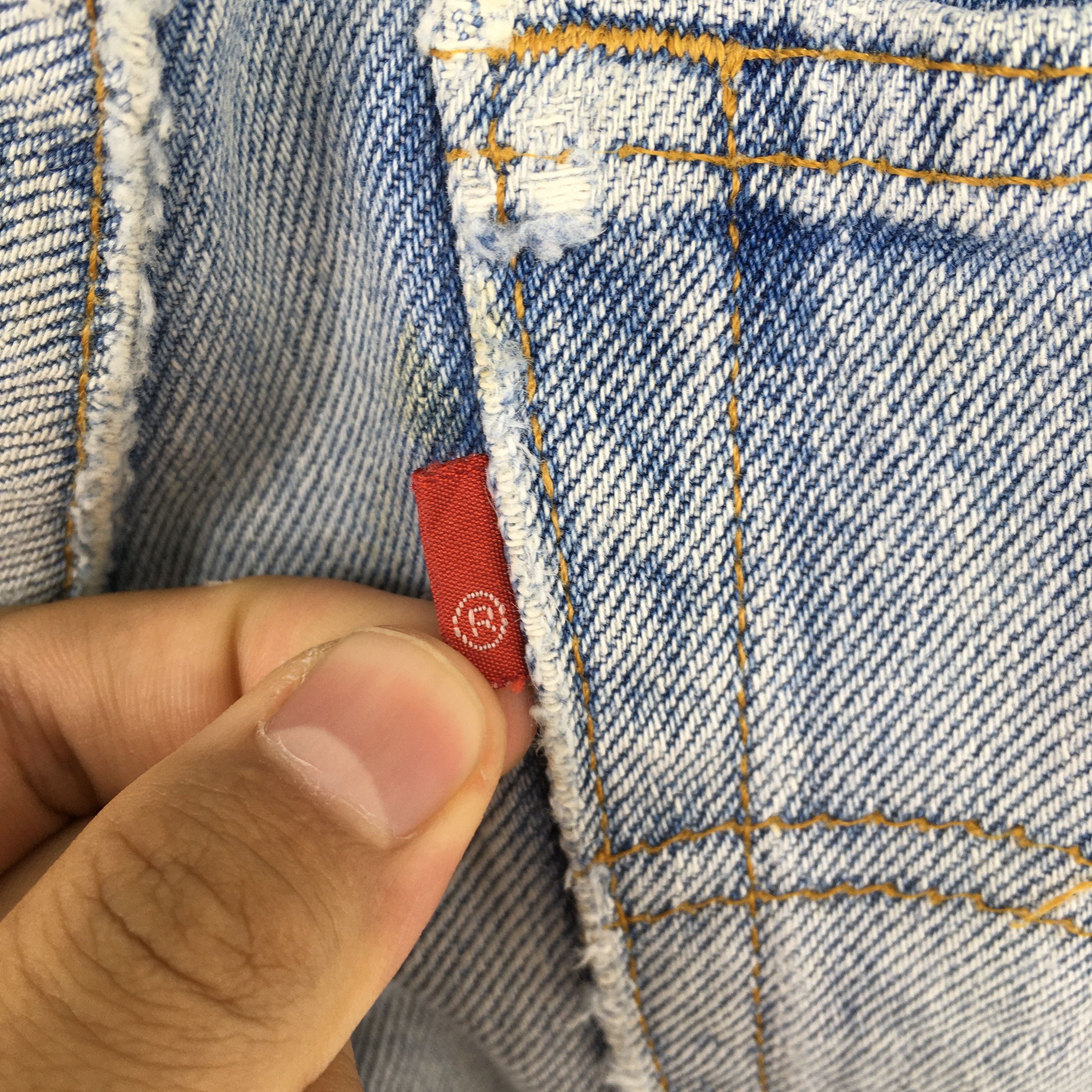 Levi's Size 29x32.5 Vintage 90s Levi's 501 Faded Dirty Jeans S1412 Size US 29 - 12 Thumbnail
