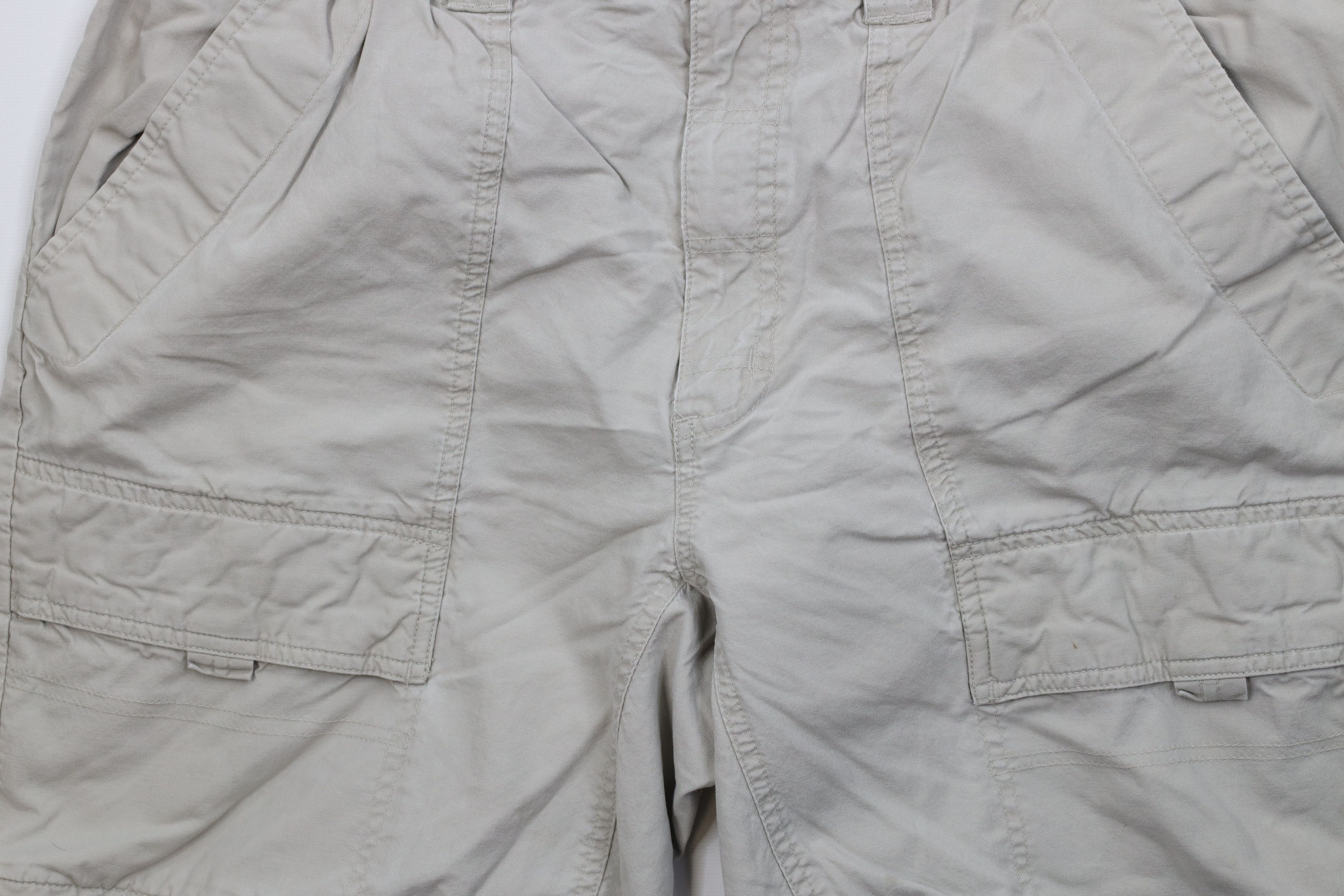 Columbia Vintage 90s Columbia Spell Out Above Knee Cargo Shorts Beige Size US 34 / EU 50 - 3 Thumbnail