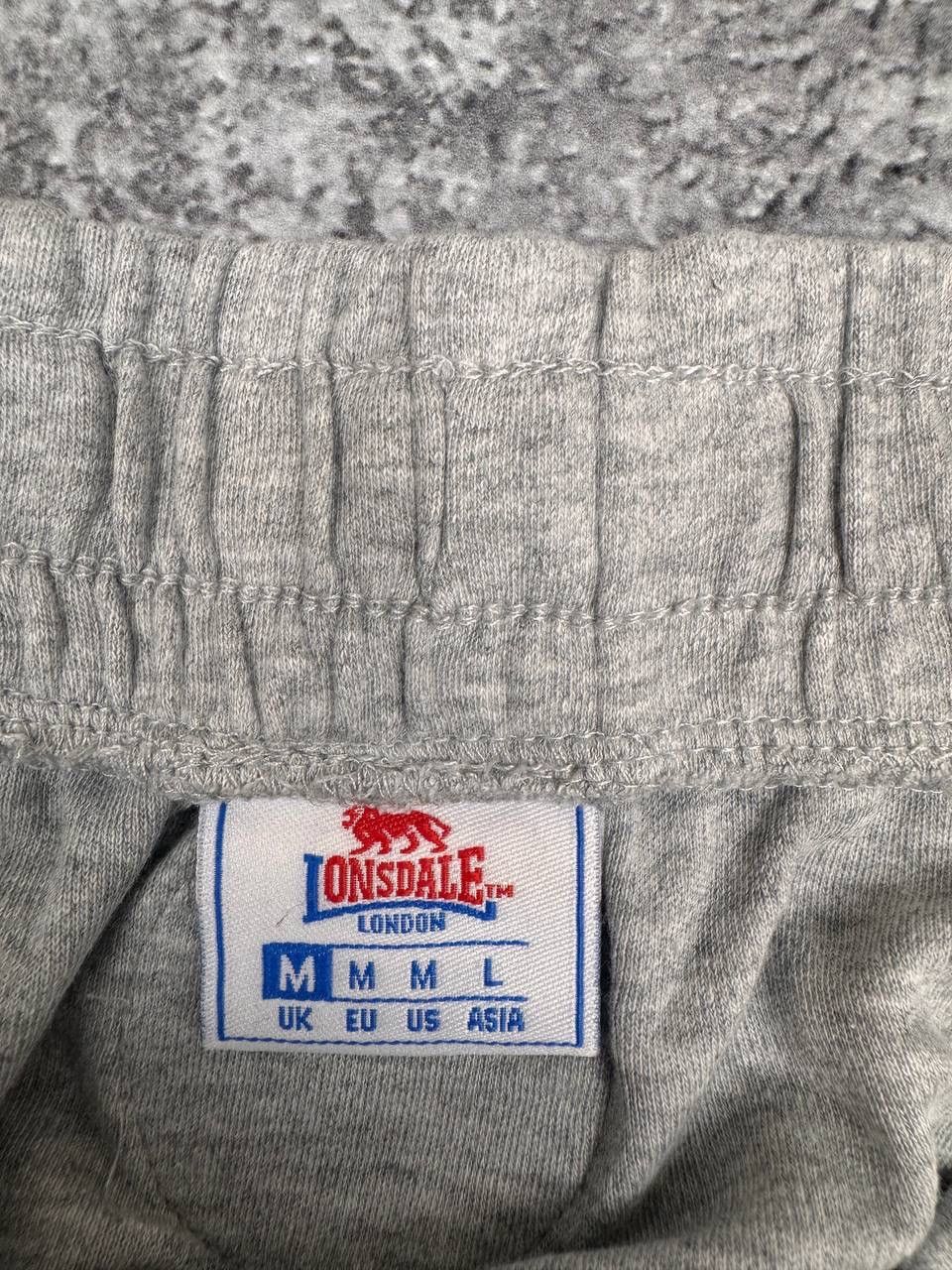 Lonsdale Lonsdale Men Cotton Shorts Grey Size M Size US 34 / EU 50 - 5 Thumbnail