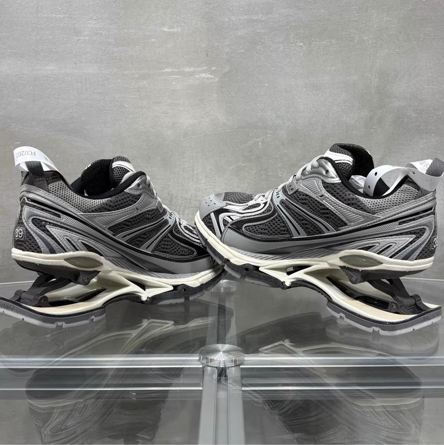 Balenciaga Balenciaga X-Pander Gray Sneaker 39 Size US 6 / EU 39 - 5 Thumbnail