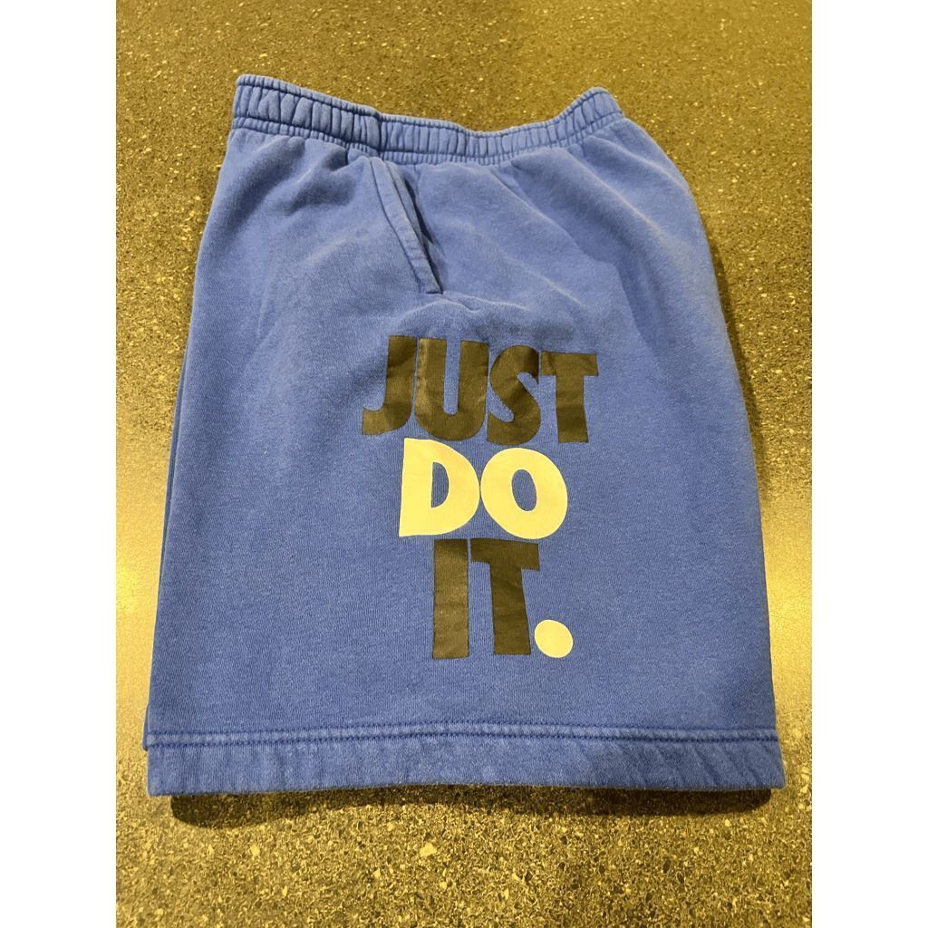 Nike Nike fleece sportswear shorts size S Size US 29 - 5 Thumbnail