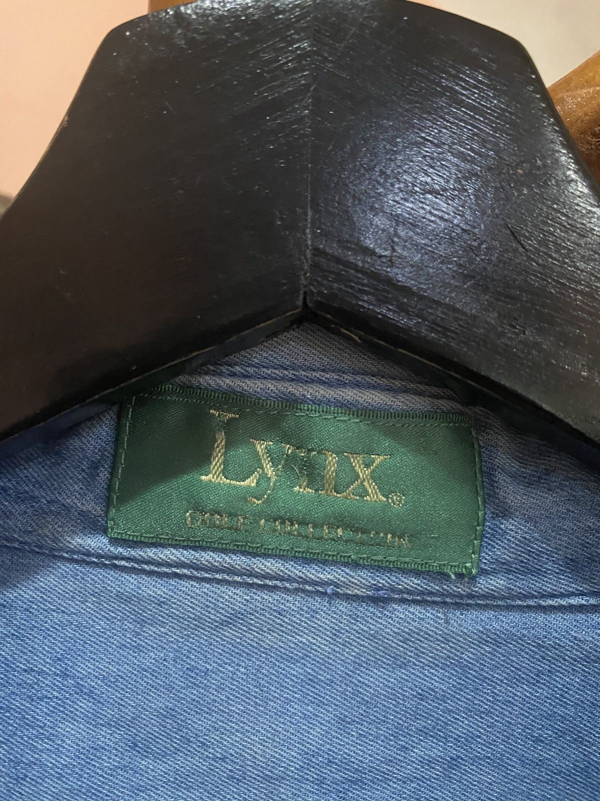 Vintage Vintage Lynx (Ly-IX) Denim Shirt 90s U.S.A Sports Embroidery Size US M / EU 48-50 / 2 - 8 Thumbnail