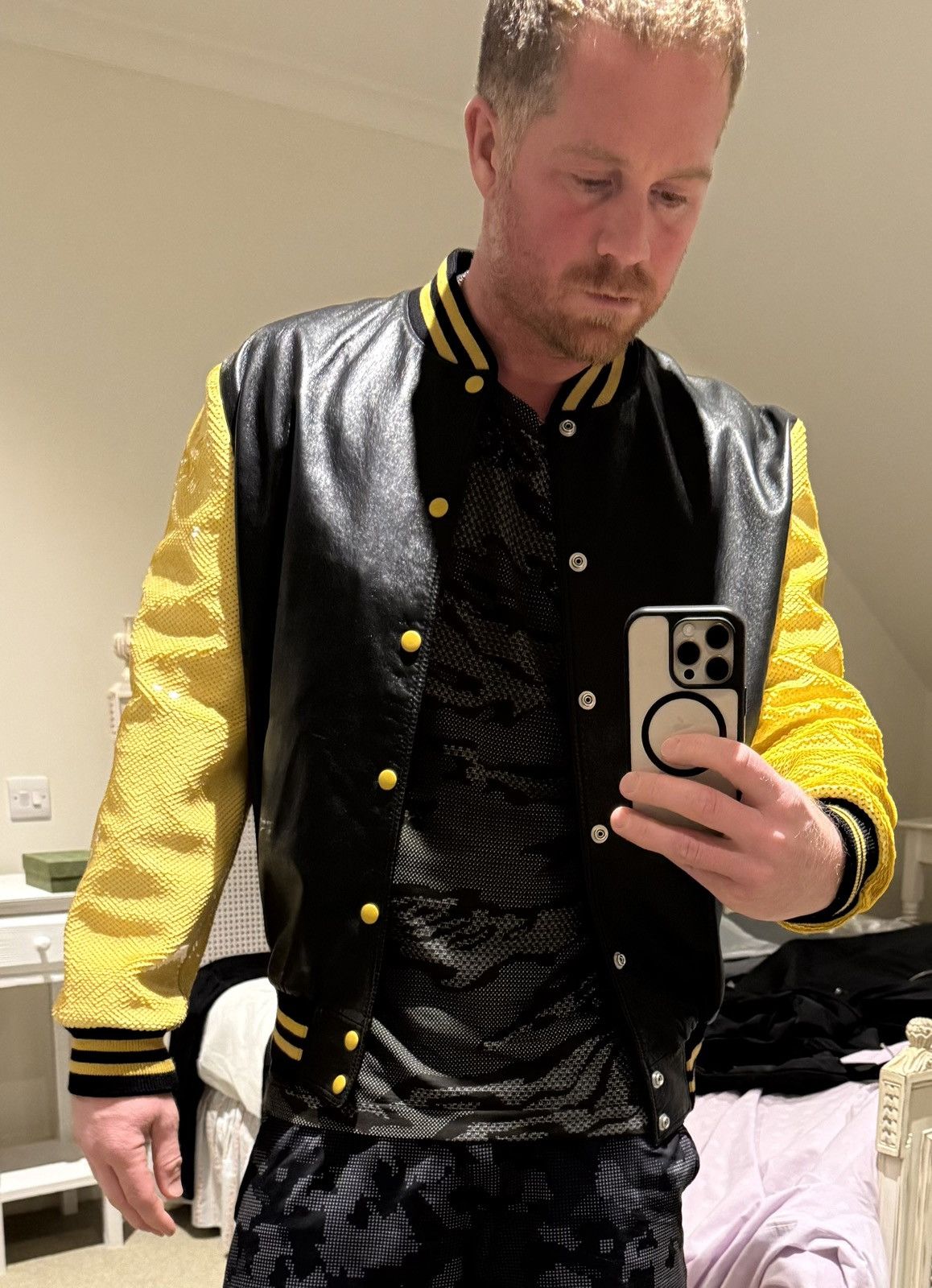 Celine $8.4K 🤑 SS21 Celine leather teddy sequin jacket Hedi Slimane Size US M / EU 48-50 / 2 - 4 Thumbnail