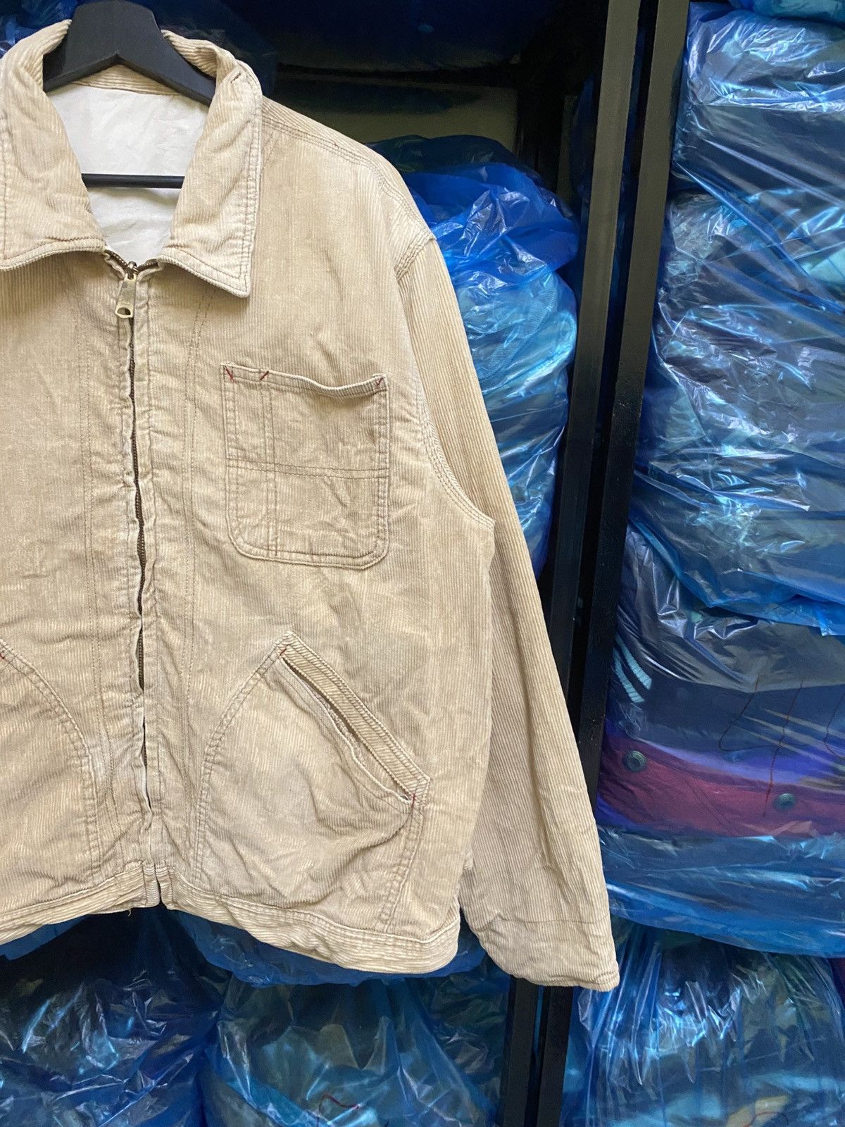 Octopus Vintage Johns Hamer Corduroy Work Jacket Beige – 80s Mugen Size US L / EU 52-54 / 3 - 6 Thumbnail