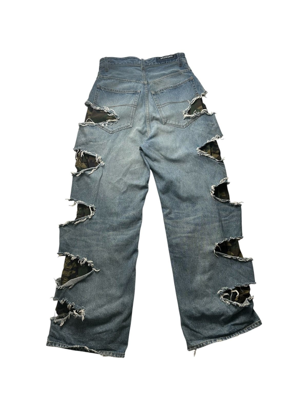 Balenciaga Balenciaga AW21 afterworld slashed camo denim XS Size US 30 / EU 46 - 3 Thumbnail