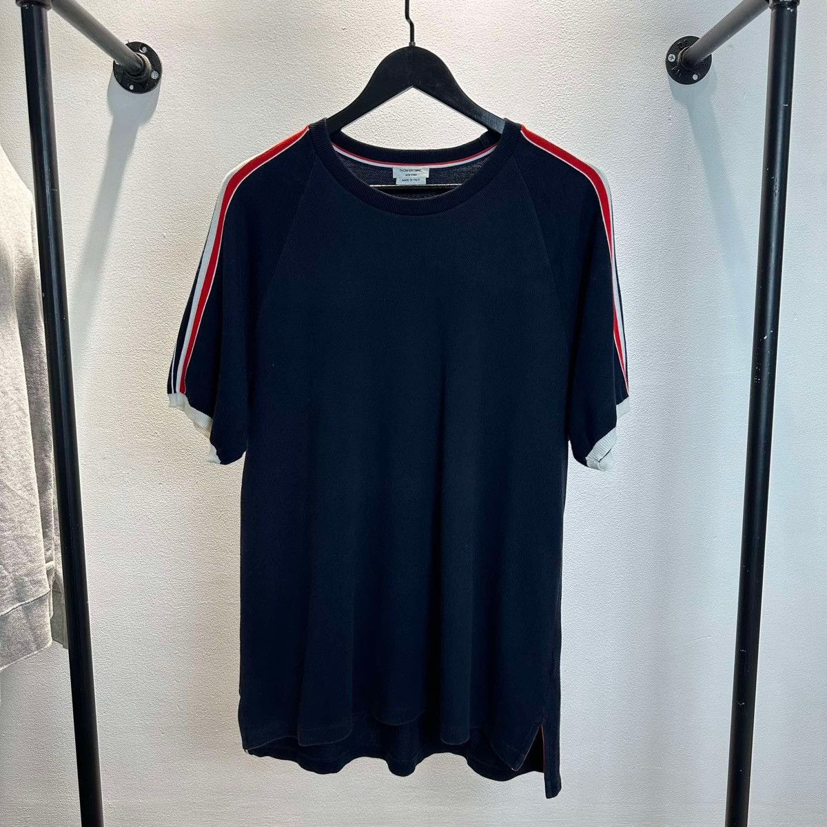 Thom Browne THOM BROWNE STRIPED T SHIRT Size US L / EU 52-54 / 3 - 1 Thumbnail