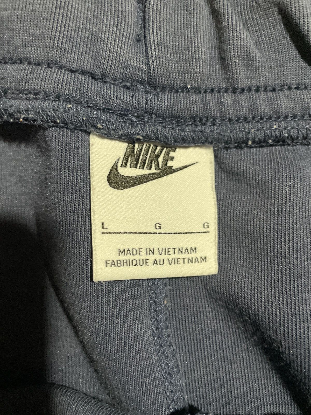 Nike Nike tech fleece joggers Size US 35 - 2 Thumbnail