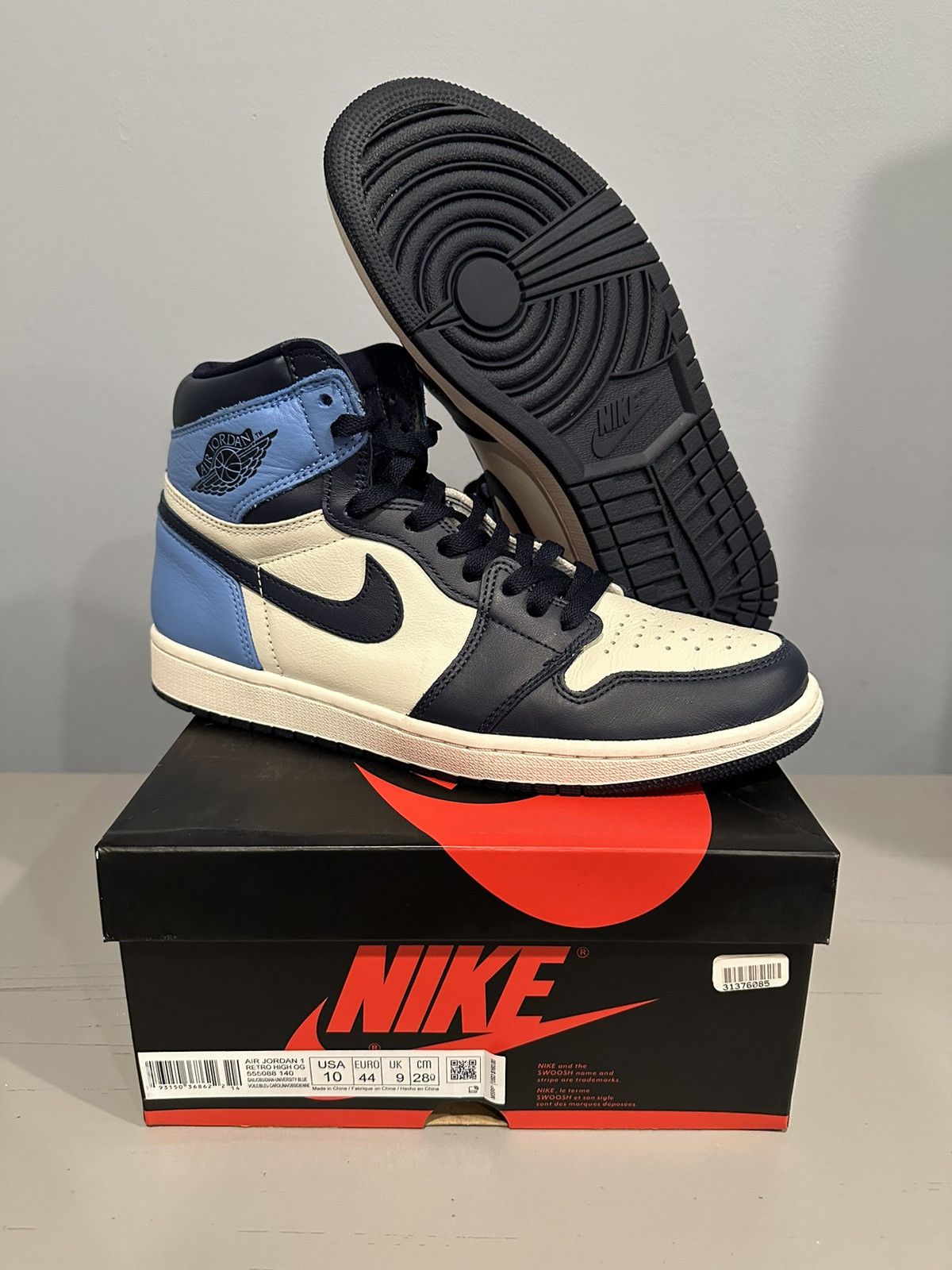 image of Jordan Nike Air Jordan 1 Retro High OG Obsidian Size 10 Shoes in Blue, Men's