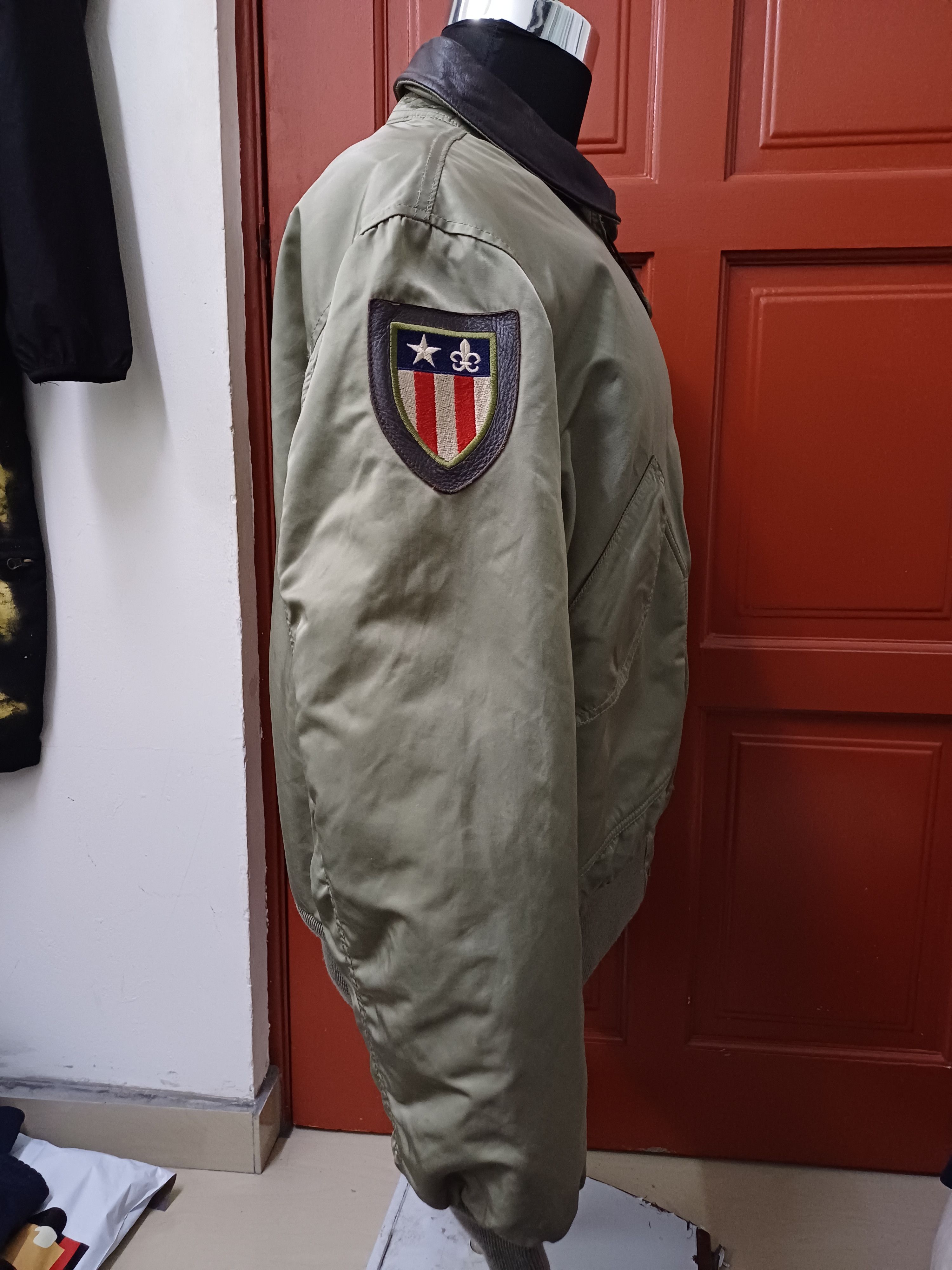 Alpha Industries alpha industry bomber jacket Size US L / EU 52-54 / 3 - 3 Thumbnail