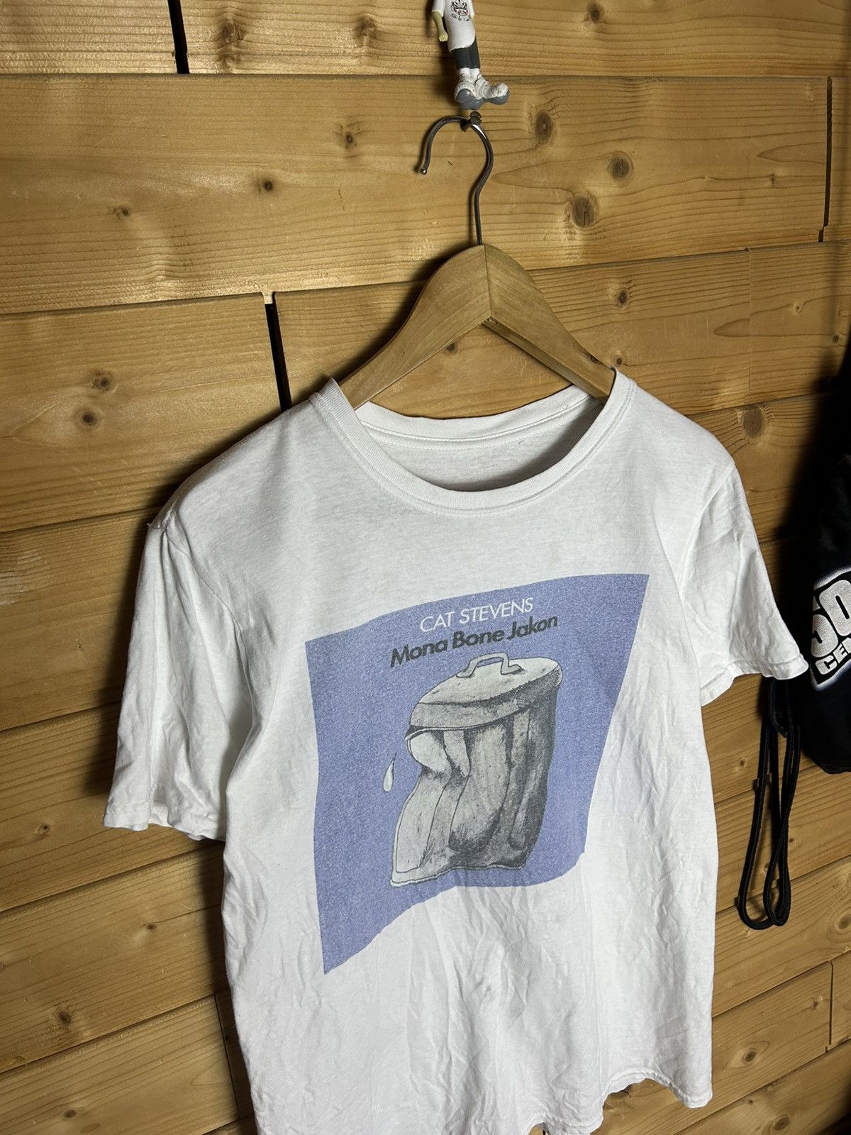 Vintage Vintage Cat Steven’s Mona Bone Jakon t shirt Size US S / EU 44-46 / 1 - 1 Thumbnail