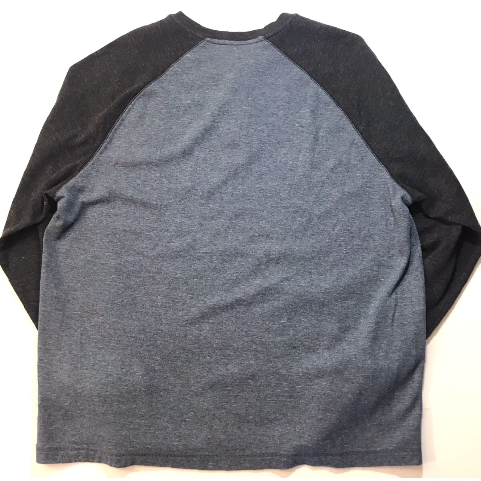 Vintage L.L. Bean Men's Gray Henley Shirt XL Long Sleeve Outdoor Hiking Button-Up 70s 80s 90s Size US XL / EU 56 / 4 - 4 Thumbnail