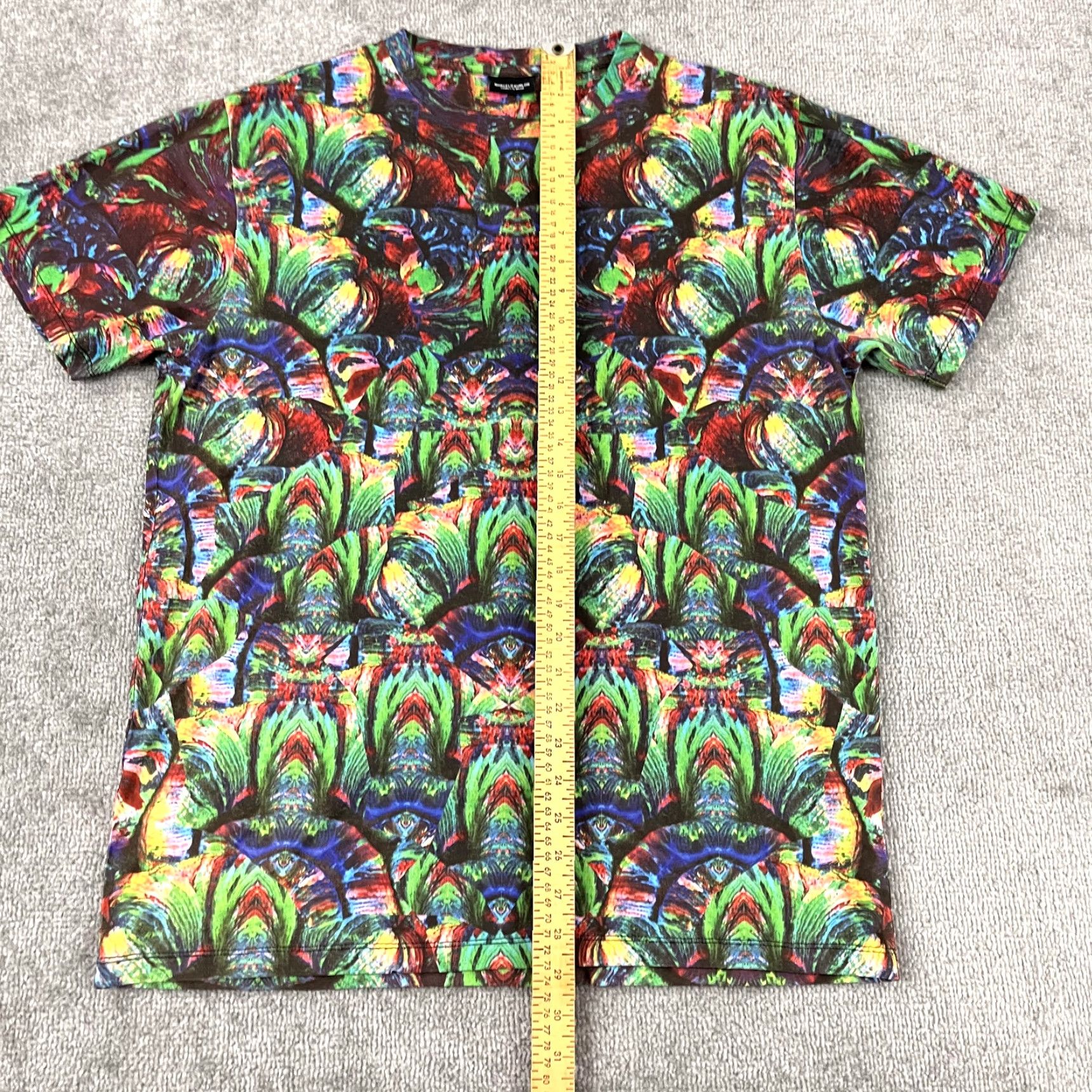 Vintage MARCELO BURLON Shirt Mens Small Pedro Sponge Abstract Art Adult T-Shirt Fun Loud Size US S / EU 44-46 / 1 - 3 Thumbnail