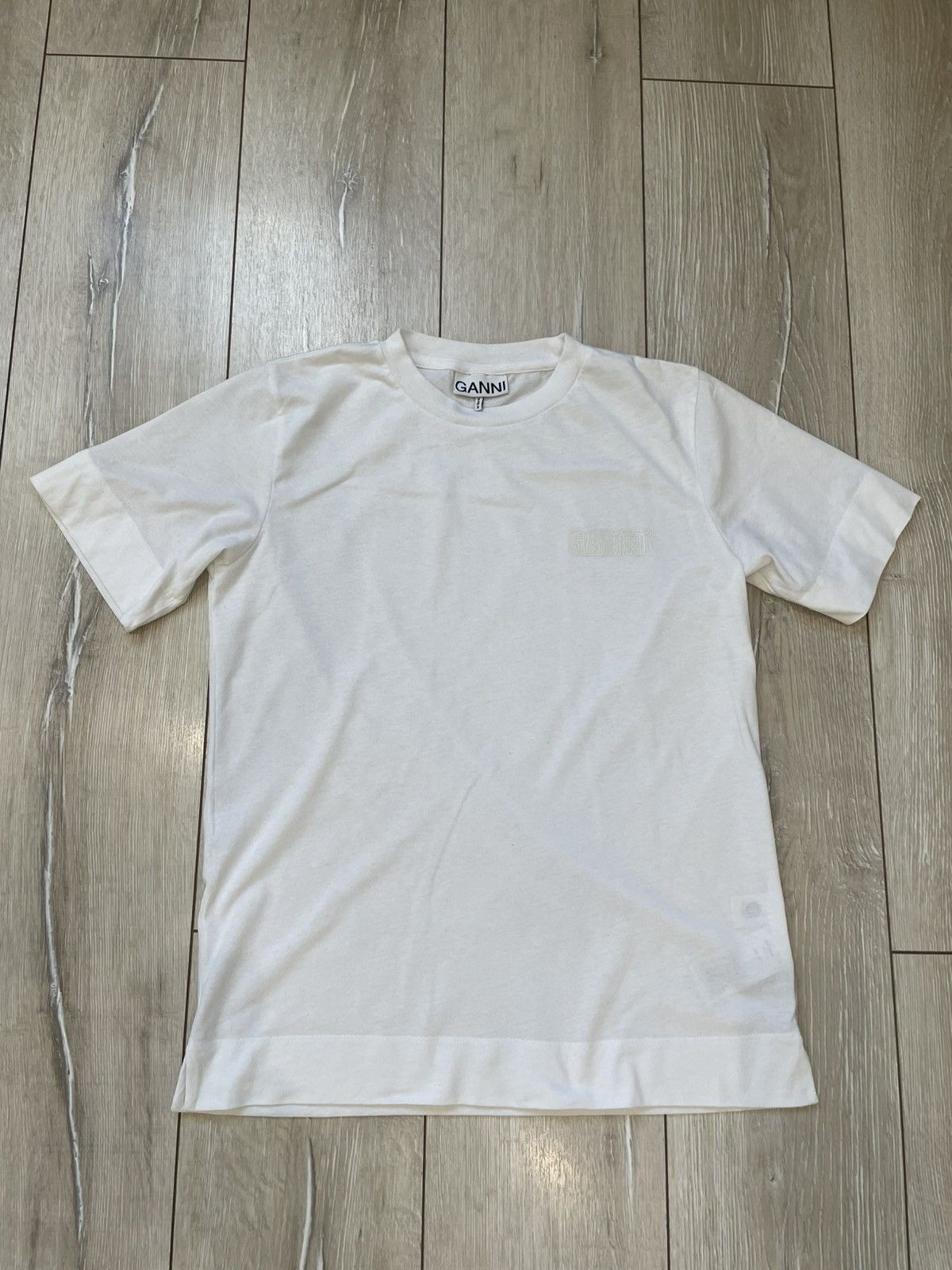 Ganni GANNI RELAXED FIT LOGO TEE T SHIRT WOMENS XS WHITE BR T2917 Size XS / US 0-2 / IT 36-38 - 1 Thumbnail