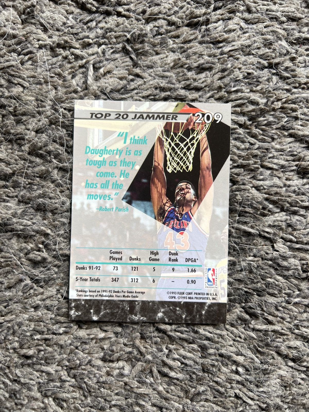 NBA 1993 Fleer Ultra #209 Brad Daugherty Card Size ONE SIZE - 2 Thumbnail