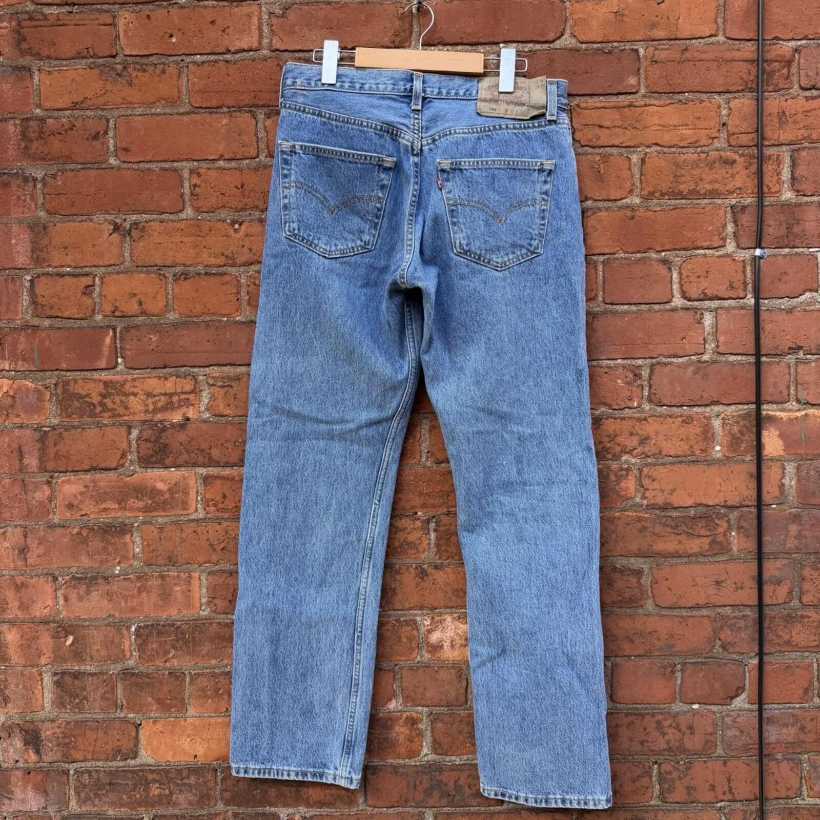 Levi's vintage Levi’s 501 jeans made in Canada 32x32 2002 Size US 32 / EU 48 - 5 Thumbnail