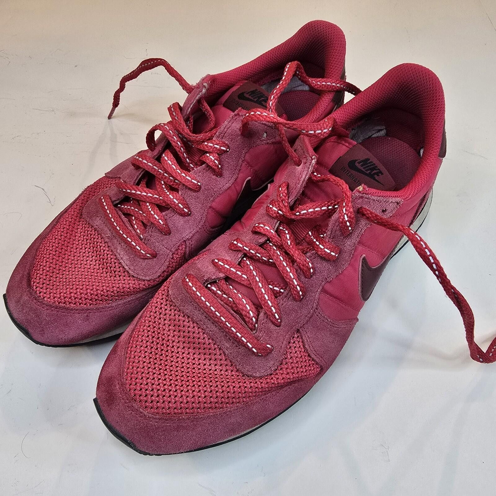 Nike J.Crew X Nike Internationalist Sneakers Size 10.5 629684-600 Size US 10.5 / IT 40.5 - 1 Thumbnail