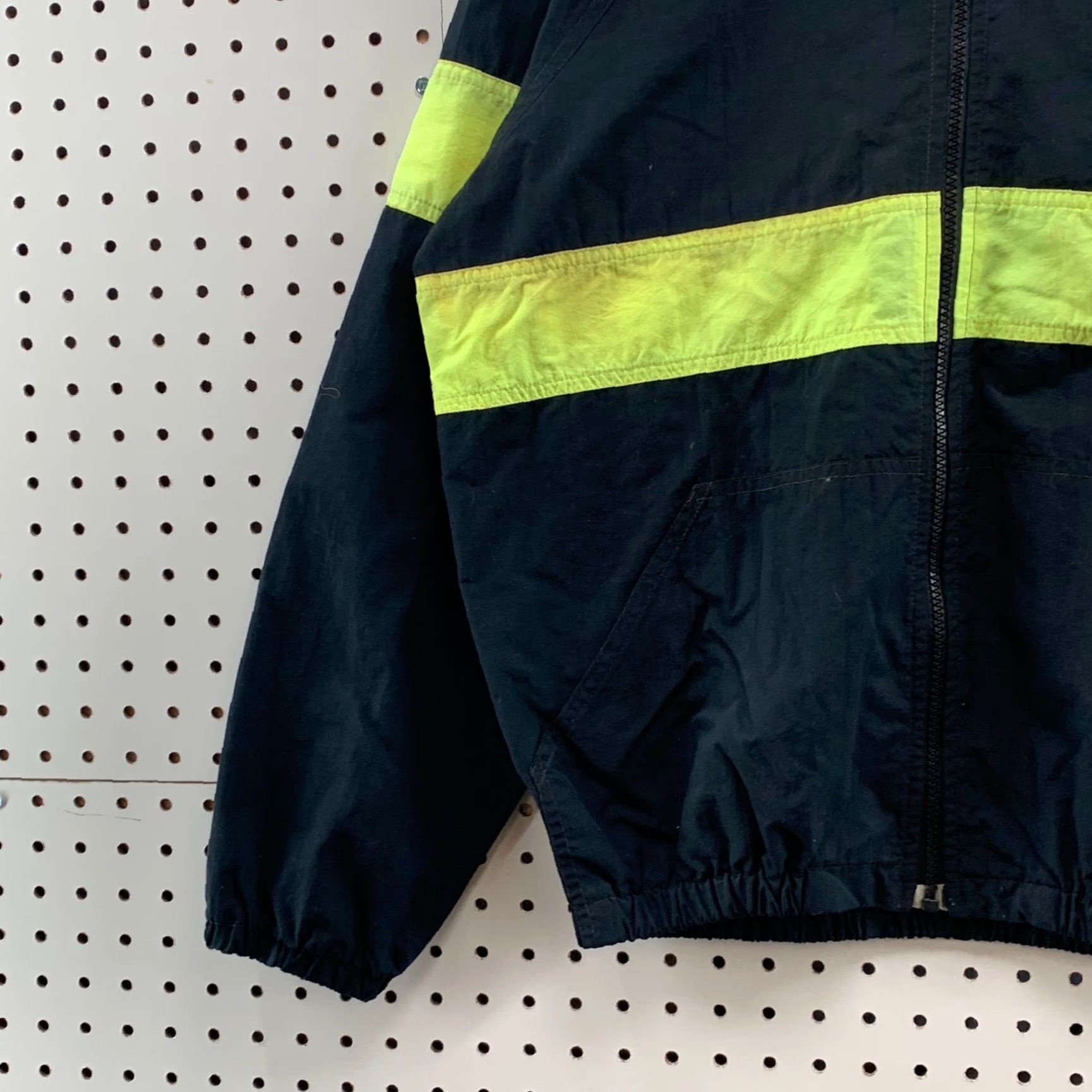 Vintage VINTAGE Honolulu Harbor From Kauai Hawaii Black Yellow Windbreaker Jacket L Size US M / EU 48-50 / 2 - 7 Thumbnail
