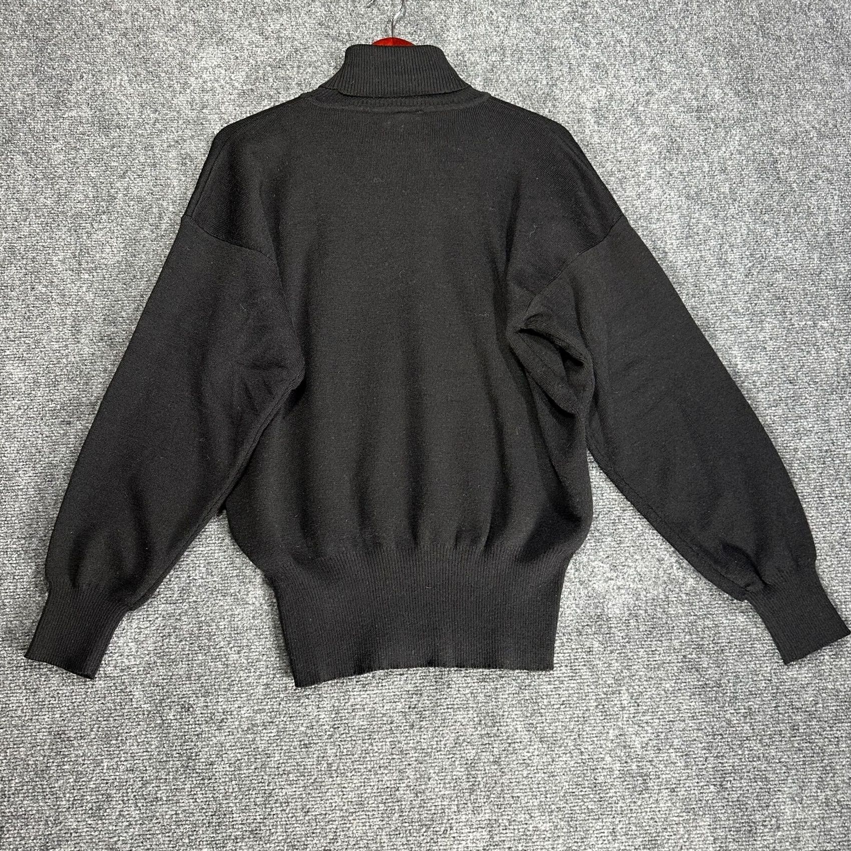 Vintage VINTAGE MEISTER Sweater Womens Large Turtleneck Black Embroidered Wool Blend Size L / US 10 / IT 46 - 6 Thumbnail