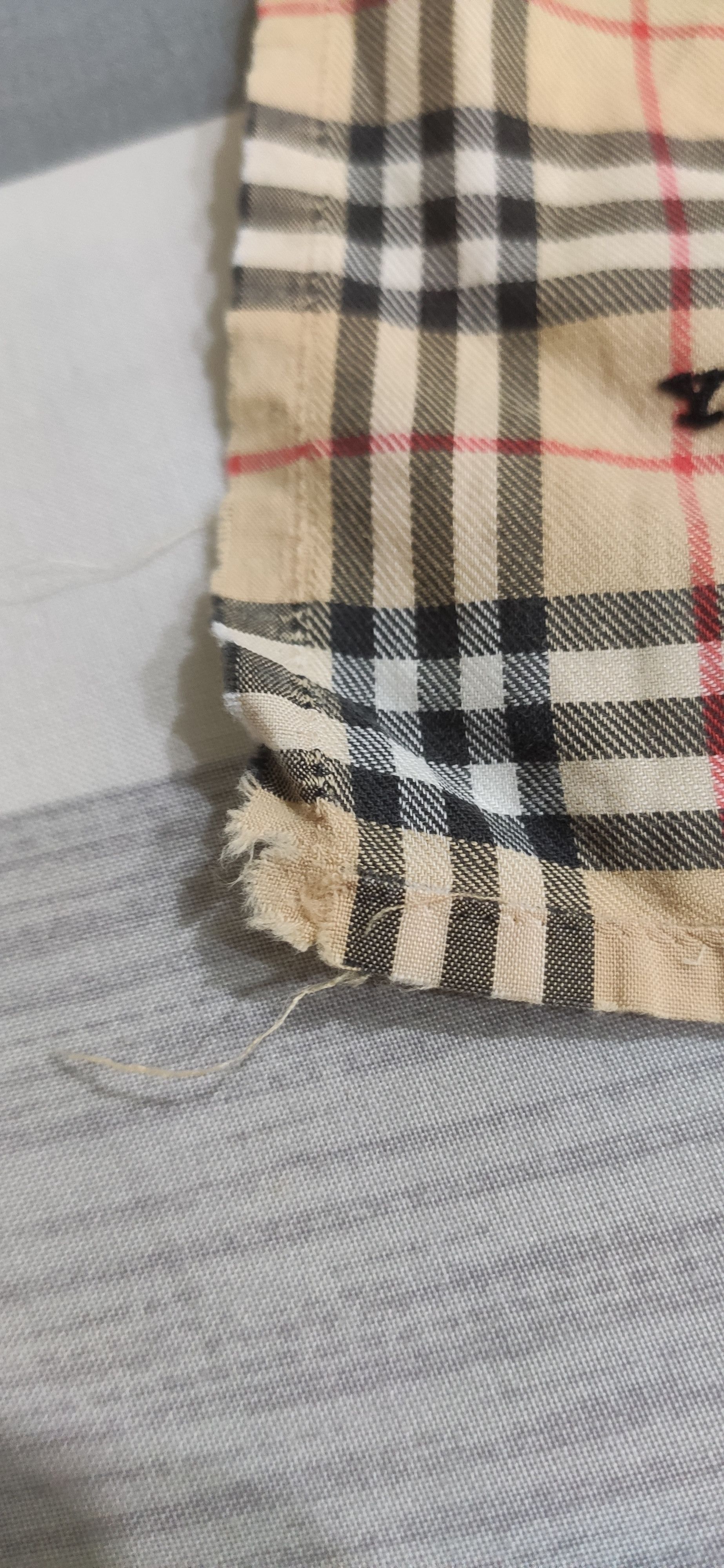 Burberry BURBERRY NOVA CHECK BANDANA/HANDKERCHIEF Size ONE SIZE - 11 Thumbnail