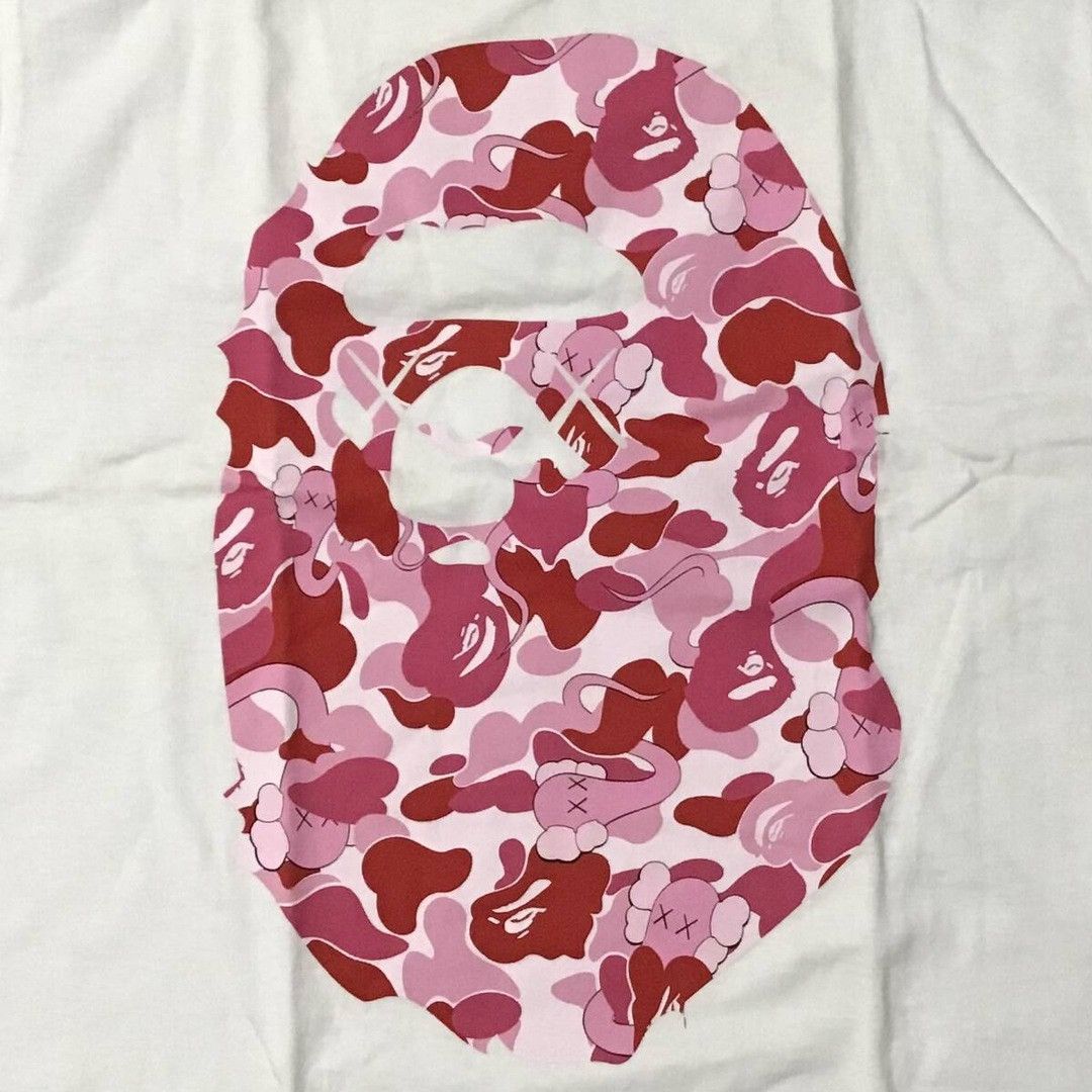 Bape × Kaws × Nigo BAPE × KAWS bendy ABC camo pink big head T-shirt APE NIGO Size US M / EU 48-50 / 2 - 3 Thumbnail