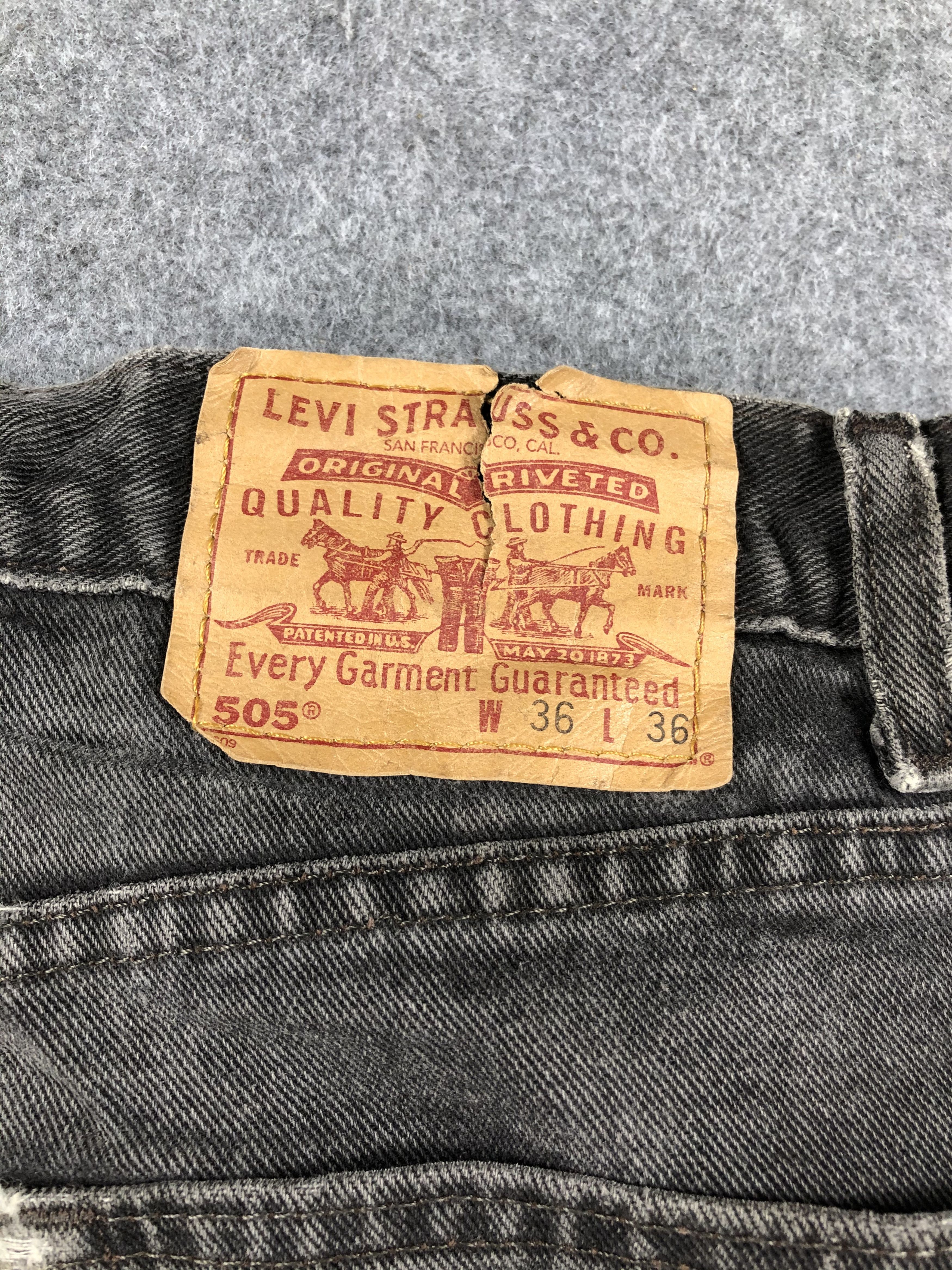 Levi's 90s Vintage Levis 505 Faded Black Jeans -JM672 Size US 35 - 9 Thumbnail