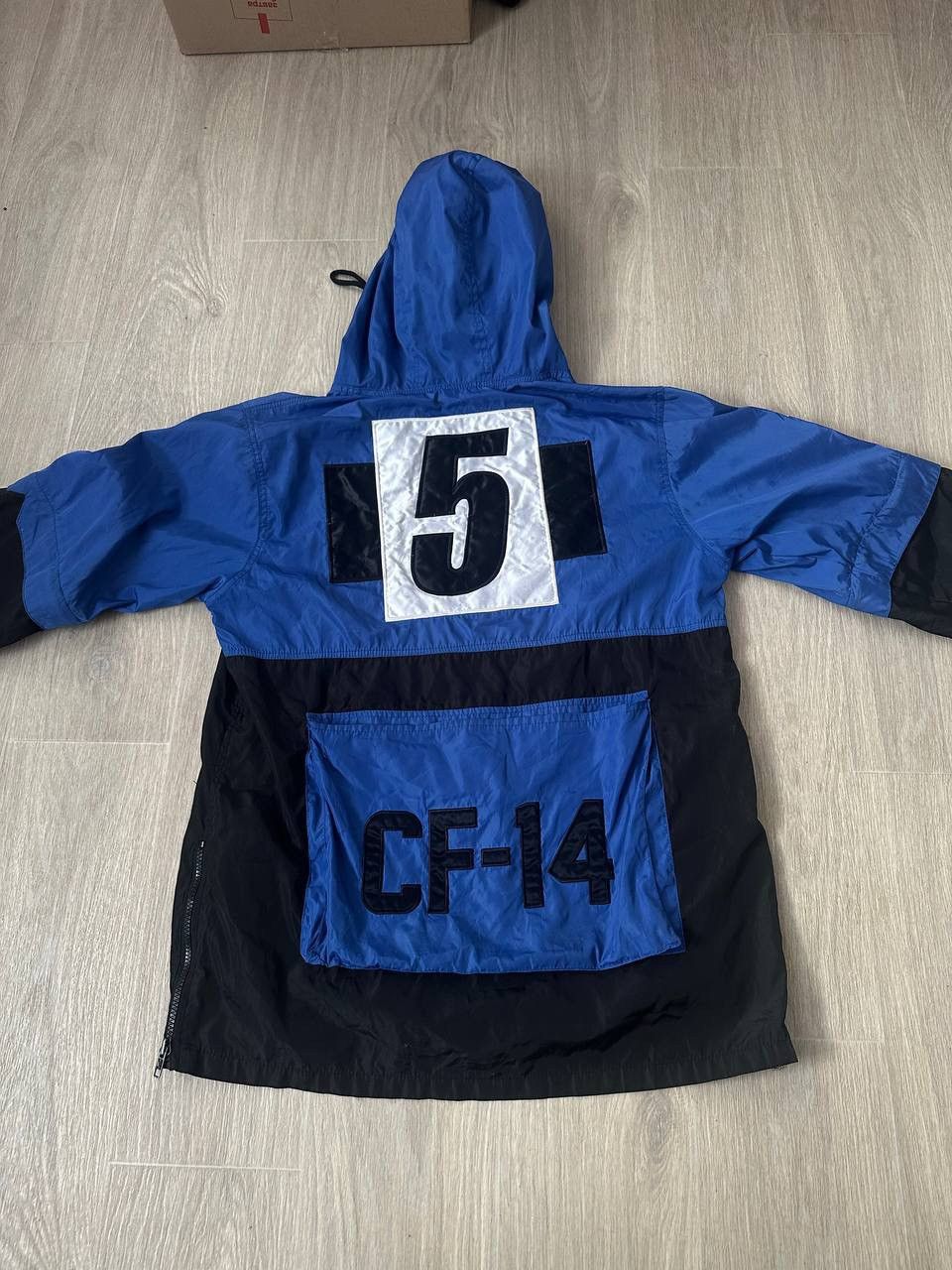 Formula 1 Vintage F-1 jacket 90s rare Size US L / EU 52-54 / 3 - 5 Thumbnail