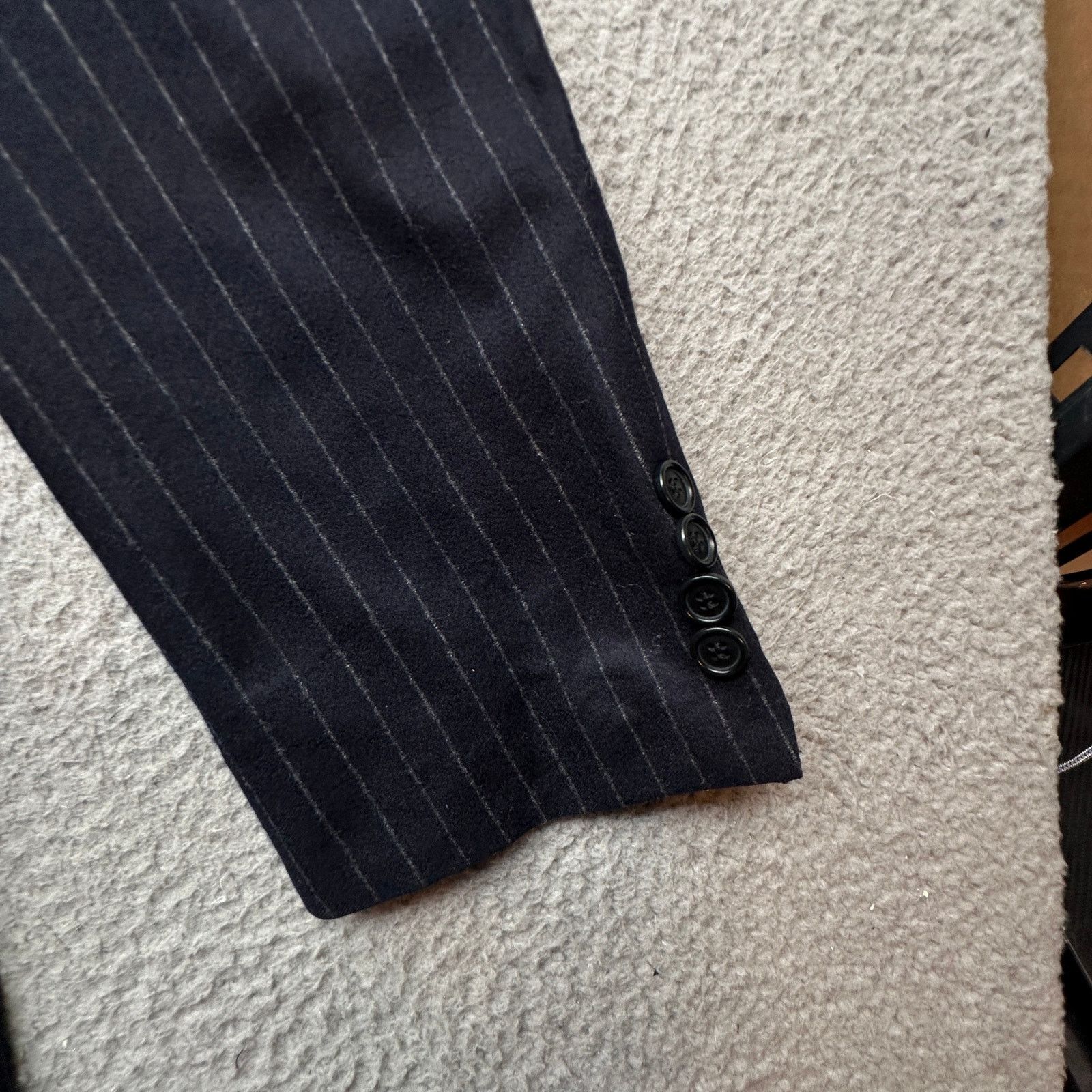 Brooks Brothers Brooks Brothers Pinstripe Wool Jacket 42 Long Navy Italy Size US L / EU 52-54 / 3 - 11 Thumbnail