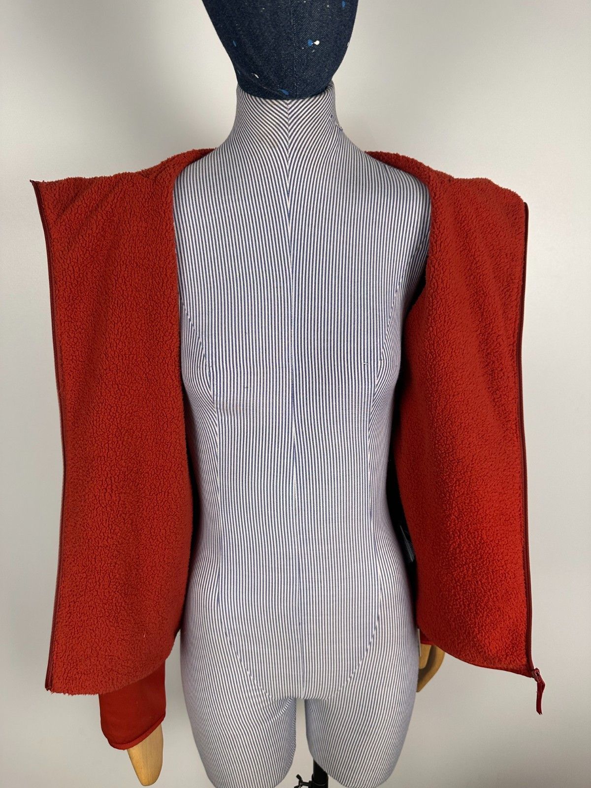 Uniqlo Uniqlo Womens Warm Jacket Hooded Red Size XS Size XS / US 0-2 / IT 36-38 - 7 Thumbnail