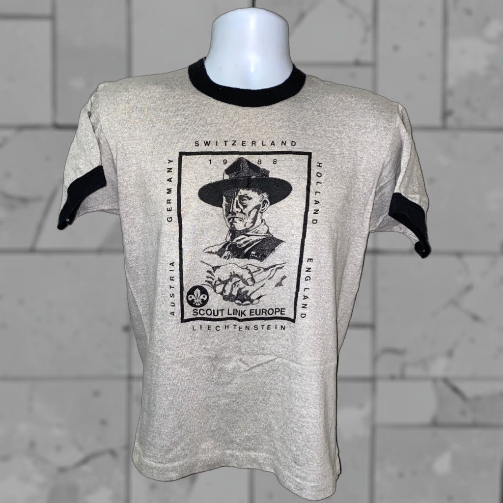 Vintage Vintage 1988 Screen Stars Mens Gray Short Sleeve T-Shirt Size L User: Vintage 1988 Screen Stars Mens Gray Short Sleeve T-Shirt Size L Size US L / EU 52-54 / 3 - 1 Thumbnail