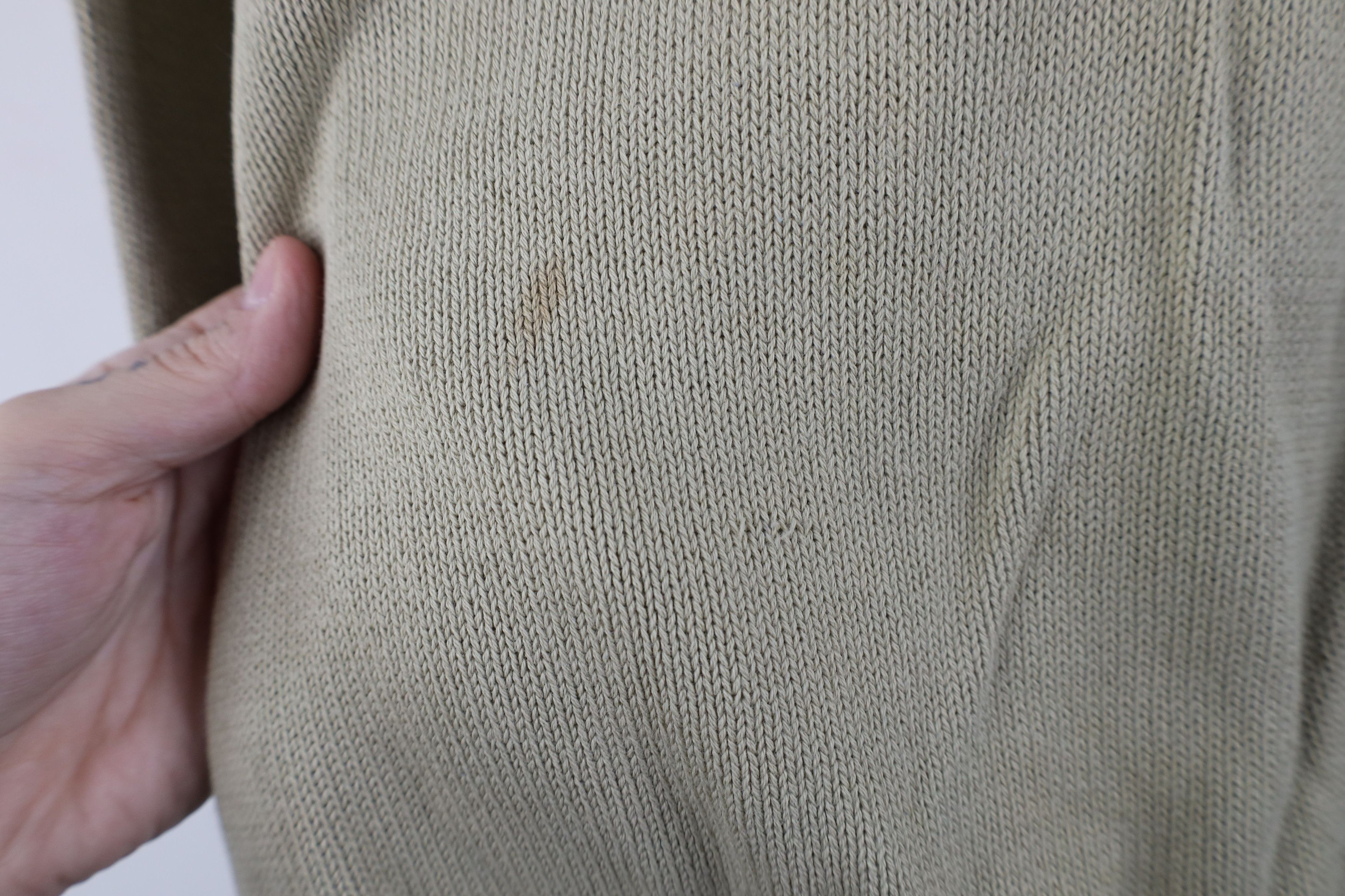 Vintage Vintage 90s Streetwear Cotton Knit V-Neck Sweater Beige Size US L / EU 52-54 / 3 - 9 Thumbnail