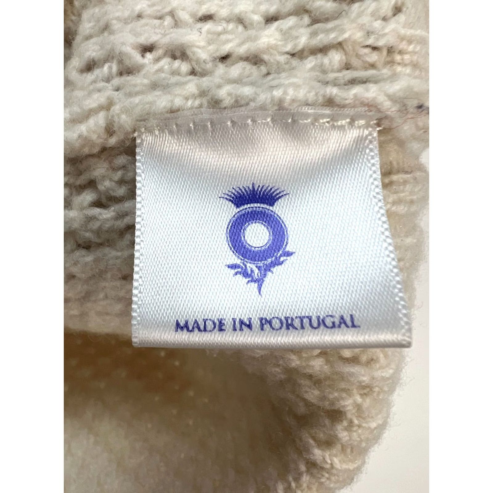 Vintage Brora Wool Sleeveless Knitted Vest Tank Top Cream Burgundy Size 8 XS/S Women's Vest Knit Crew Neck Professional Business Casual Formal Travel Size M / US 6-8 / IT 42-44 - 4 Thumbnail