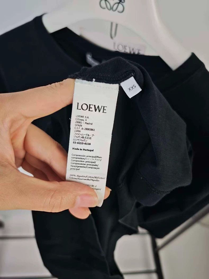 Loewe LOEWE Black short-sleeved T-shirt Size XS / US 0-2 / IT 36-38 - 4 Thumbnail