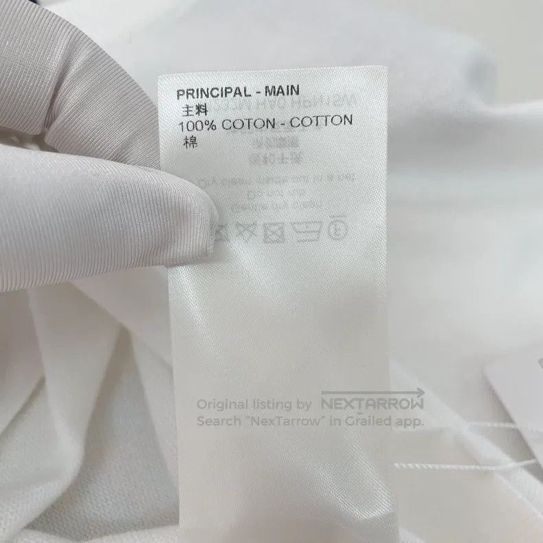 Louis Vuitton Louis Vuitton White letter knit short sleeves Size US XS / EU 42 / 0 - 6 Thumbnail