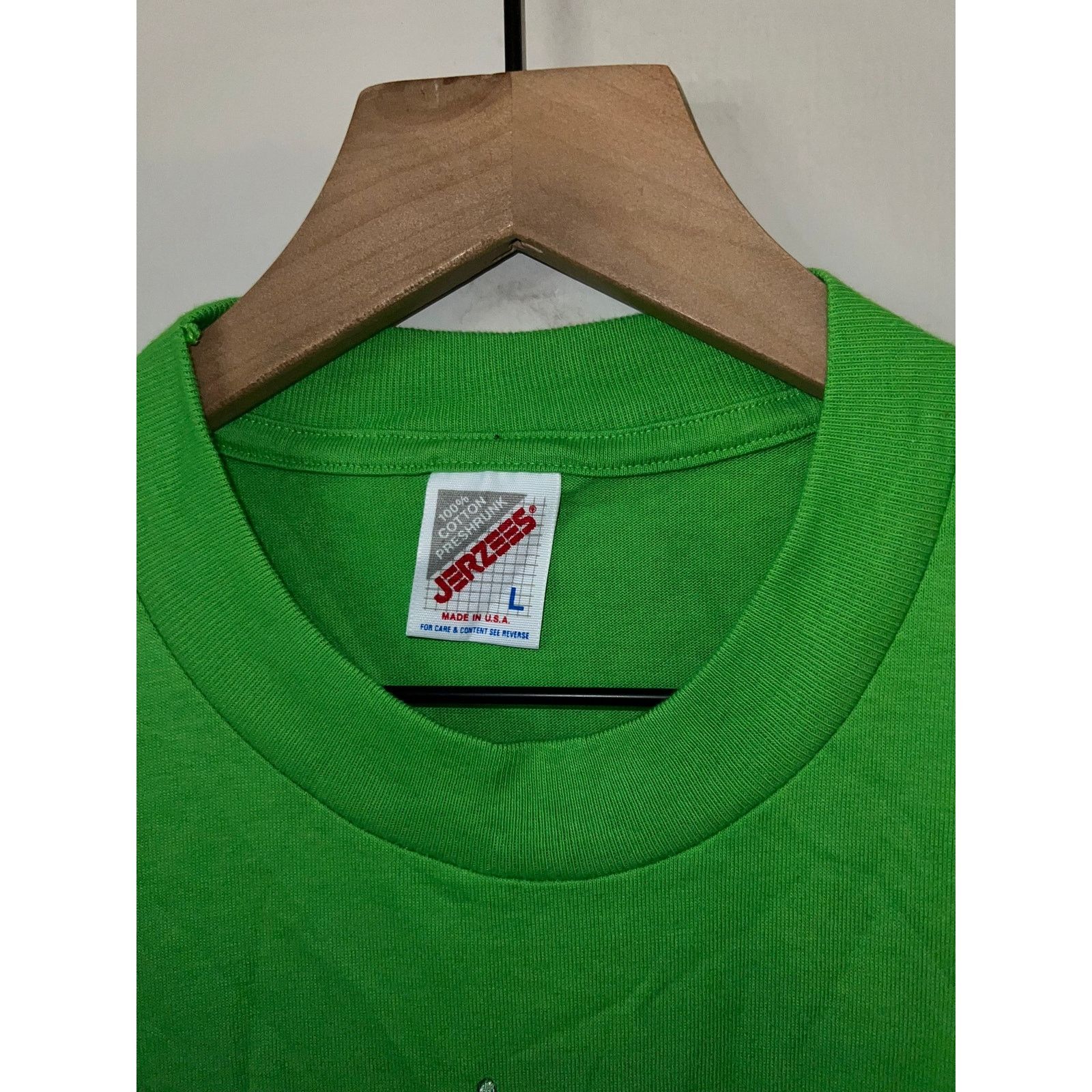 Jerzees Vintage Montana Big Sky Country Shirt Green Tee VTG 90s L Size US L / EU 52-54 / 3 - 6 Thumbnail