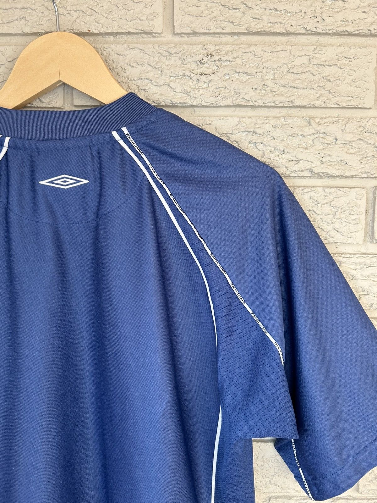 Umbro × Vintage Vintage 1999 Umbro England National Team Soccer Jersey Size US L / EU 52-54 / 3 - 10 Thumbnail
