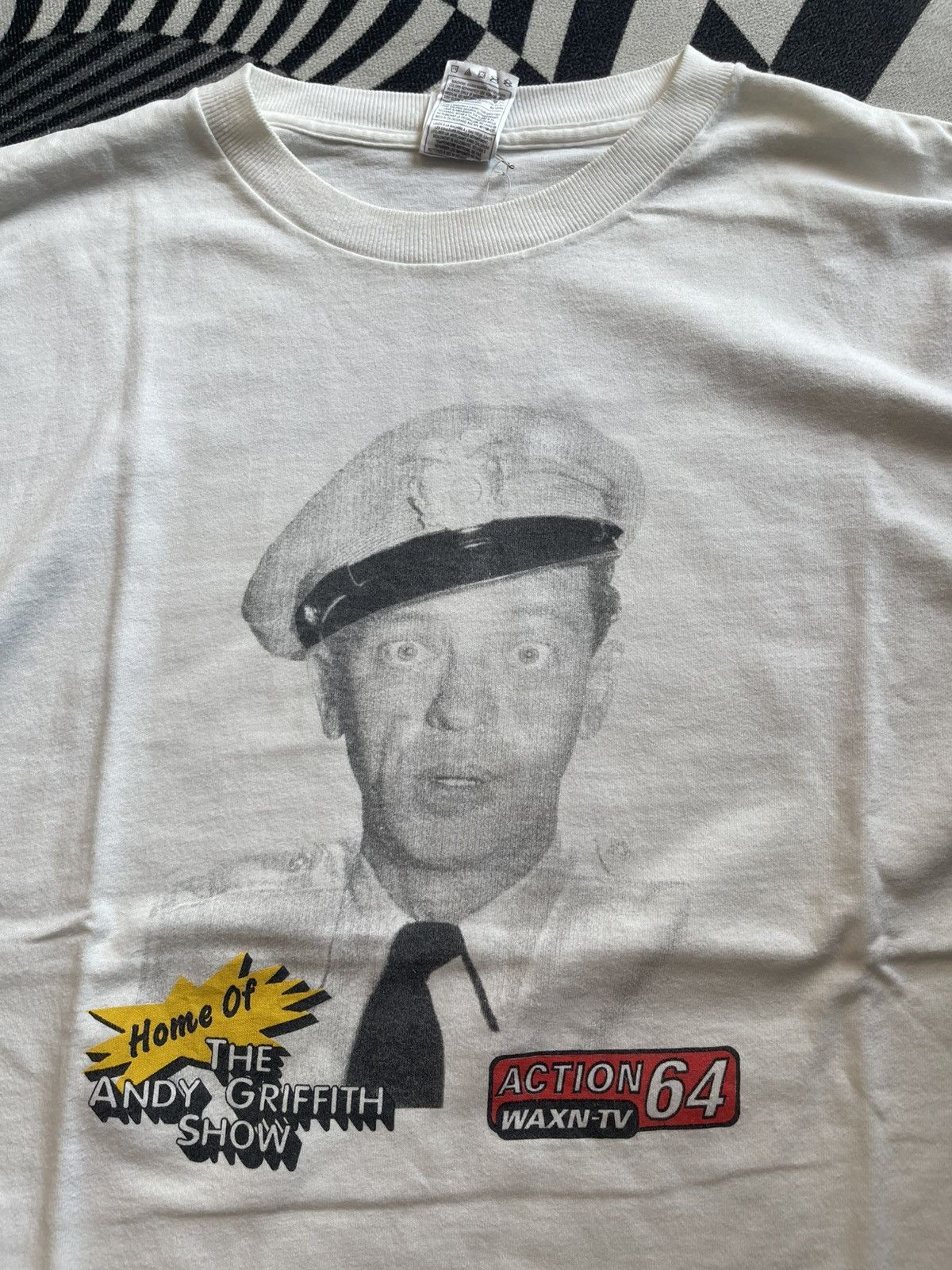 Vintage Vintage 90s The Andy Griffith Show Barney Fife T-Shirt XL Size US XL / EU 56 / 4 - 3 Thumbnail