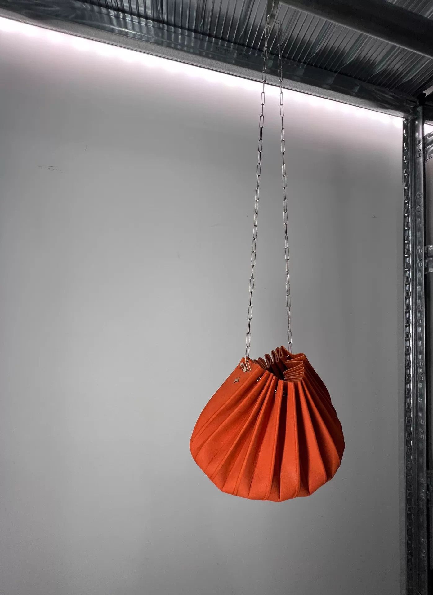 Ma+ maurizio amadei m.a+ 23w Silver Chain Shell Bag Orange Size ONE SIZE - 2 Thumbnail