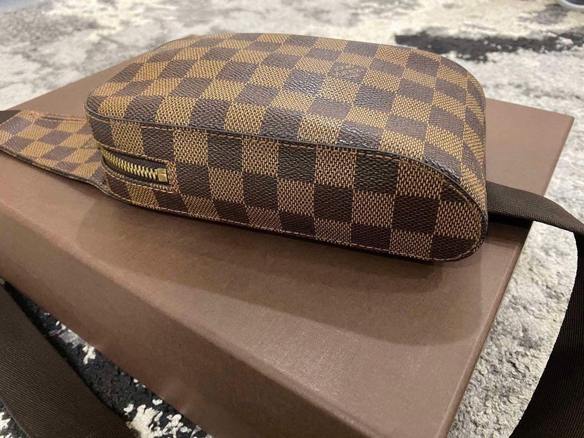 Louis Vuitton Authentic Louis Vuitton Damier Ebene Crossbody Size ONE SIZE - 6 Thumbnail