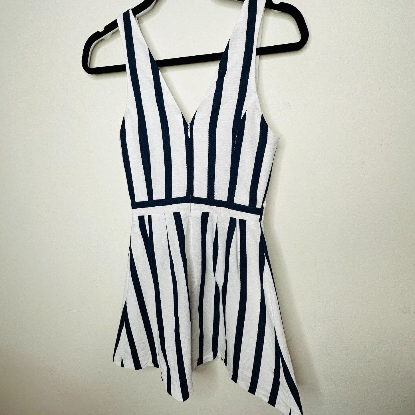 Topshop Topshop Navy White Stripe Waist Cutout VNeck Mini Dress 4 Size S / US 4 / IT 40 - 7 Thumbnail