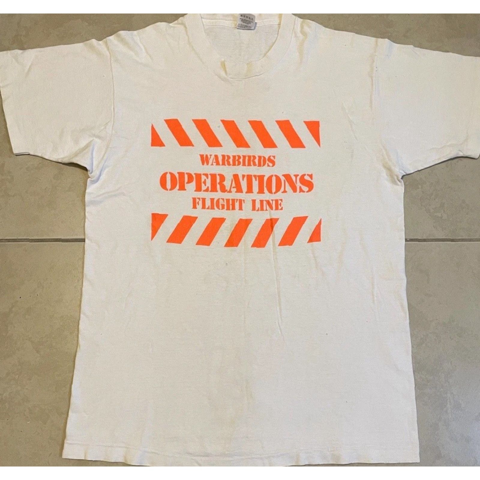 Vintage VINTAGE Warbirds Operation Flight Line Faded Shirt L White Military Biker Grunge 80s 60s 70s USA Navy Marines Usmc Vintage Shirt Mens Size US L / EU 52-54 / 3 - 2 Thumbnail