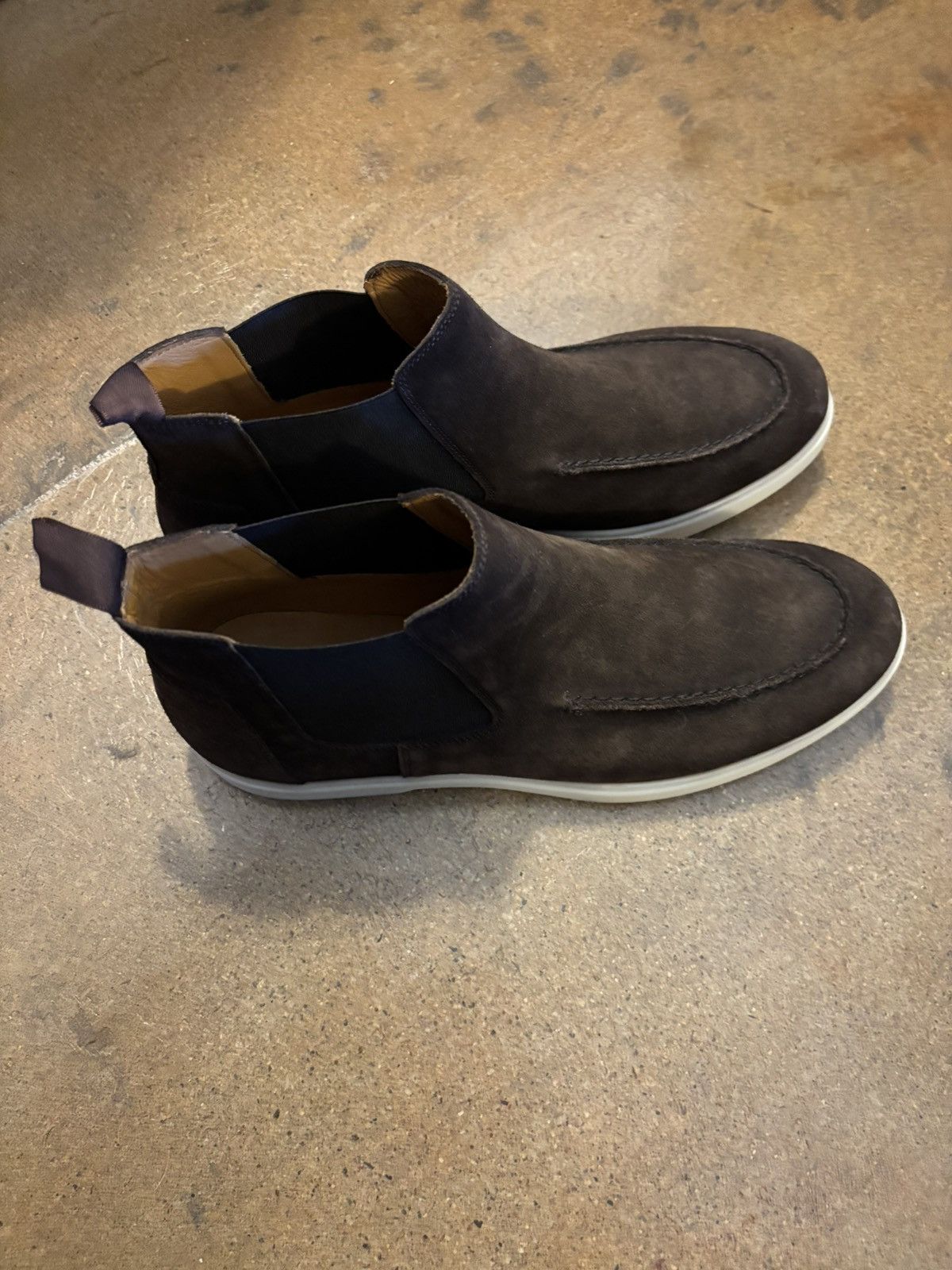 Magnanni Magnanni Suede Boots US 9.5 EU 42.5 Size US 9.5 / EU 42-43 - 1 Thumbnail
