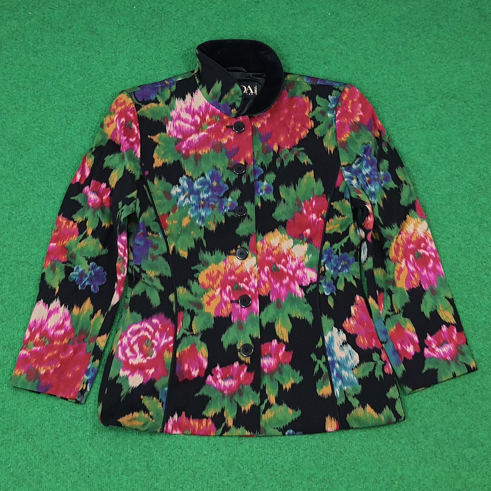 Escada Vintage Escada by Margaretha Ley Blazer C273N15 Size XS / US 0-2 / IT 36-38 - 1 Thumbnail