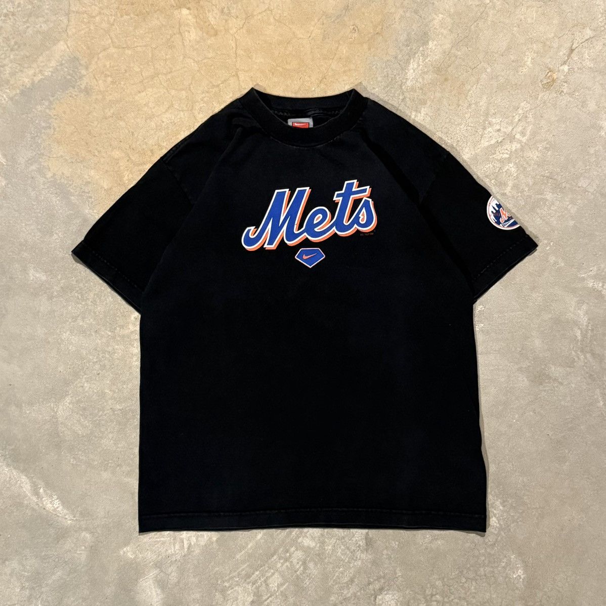 Nike 2000s Nike New York Mets Faded Center Swoosh Tee ERD Grunge Size US M / EU 48-50 / 2 - 1 Thumbnail