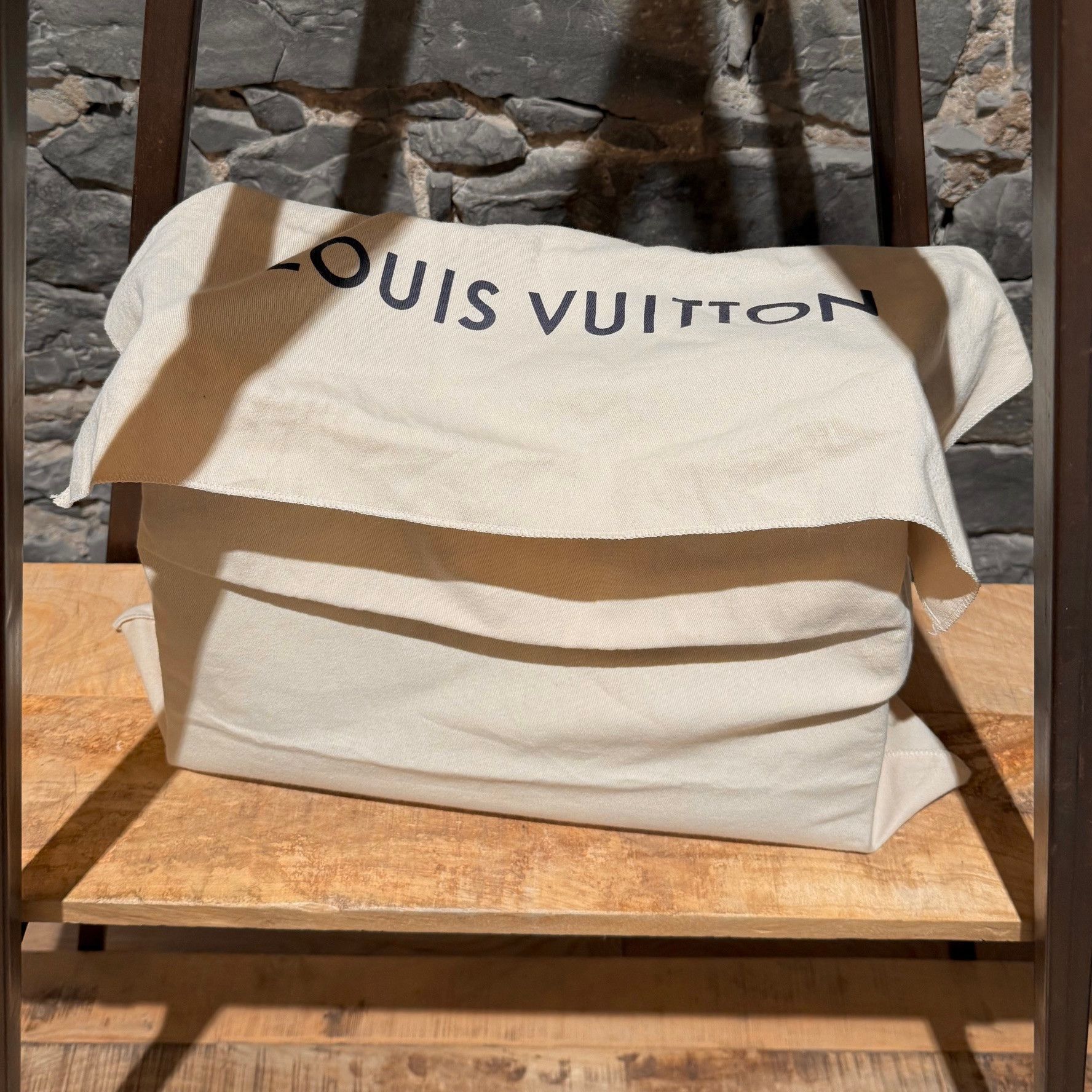 Louis Vuitton Louis Vuitton OnTheGo GM Black Empreinte Giant Tote Bag Size ONE SIZE - 22 Thumbnail