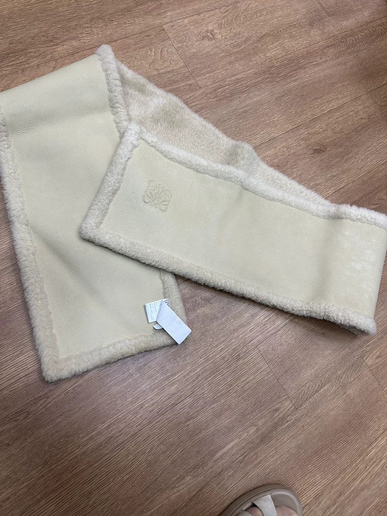 Loewe LOEWE White beige knit sweater Size ONE SIZE - 1 Thumbnail