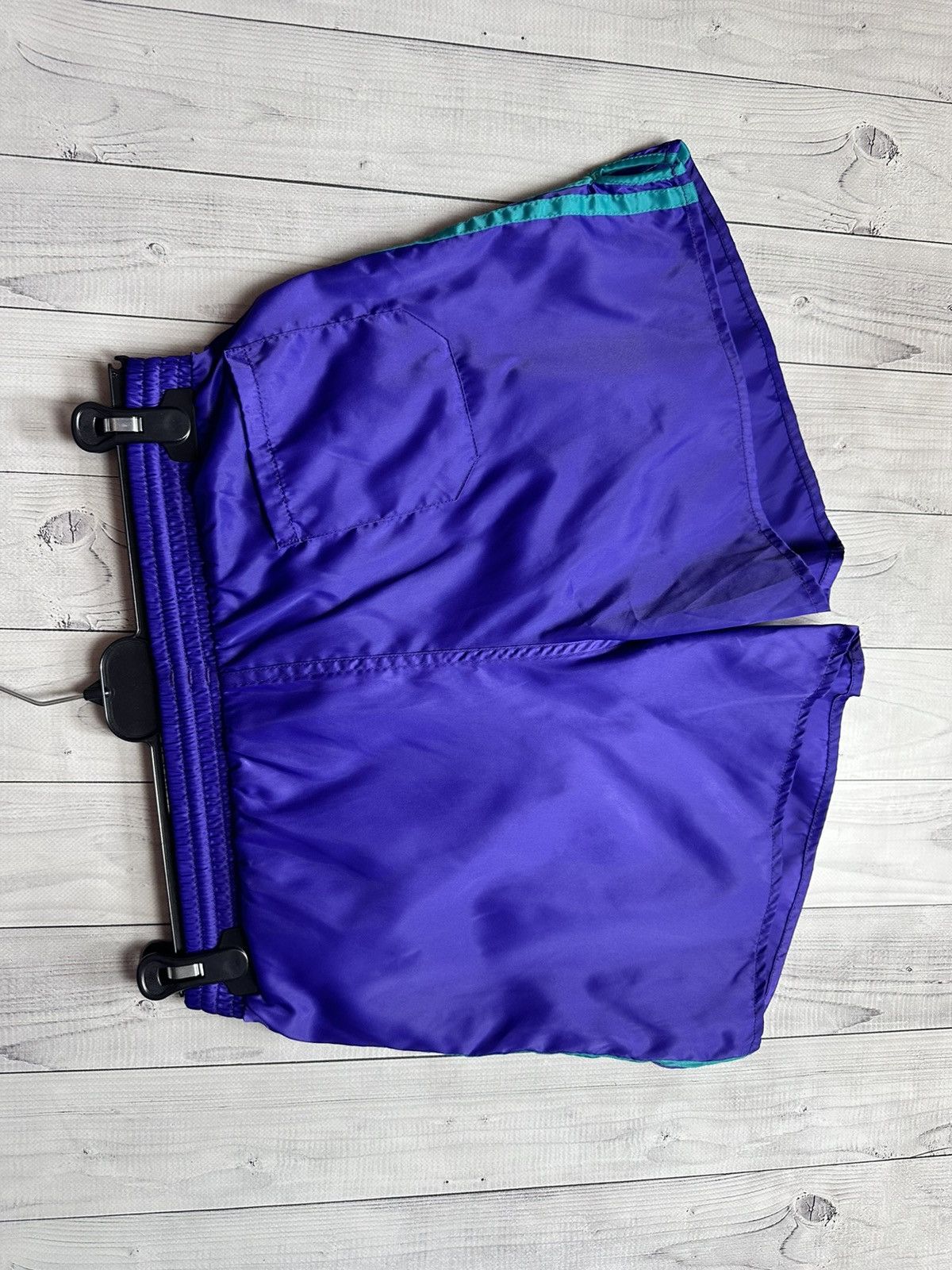 Adidas × Vintage Vintage Adidas shorts size M logo striped Size US 32 / EU 48 - 6 Thumbnail
