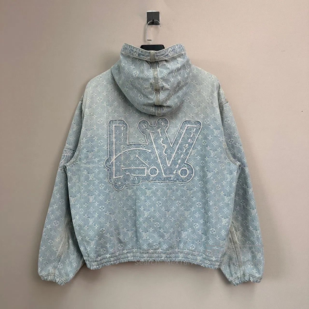 Louis Vuitton louis vuitton nba printed denim hoodie jacket. Size US L / EU 52-54 / 3 - 2 Thumbnail