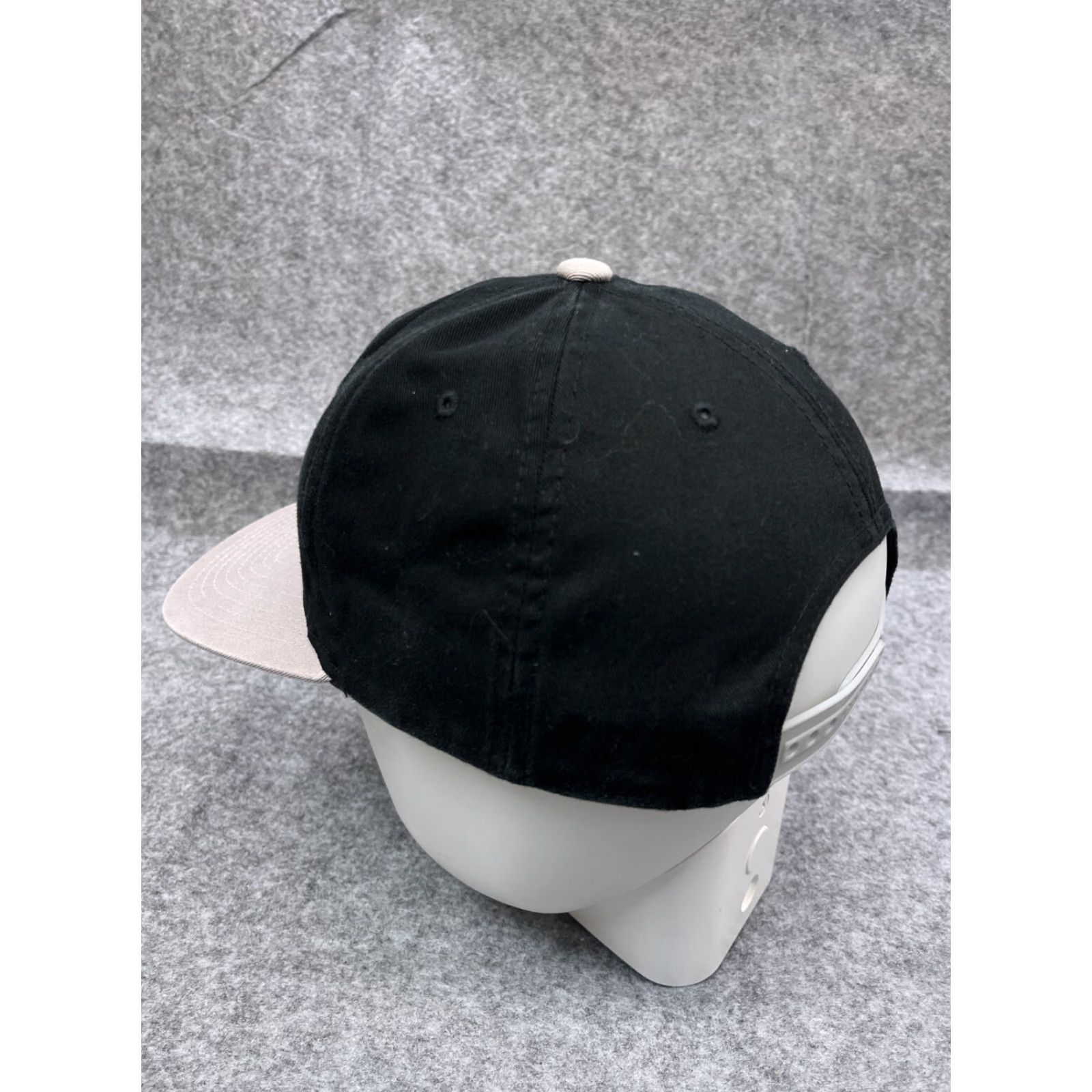 Obey OBEY Hat Cap Snap Back Adult One Size Black Gray 100% Cotton Outdoors Twill Mens Shirt Size ONE SIZE - 5 Thumbnail