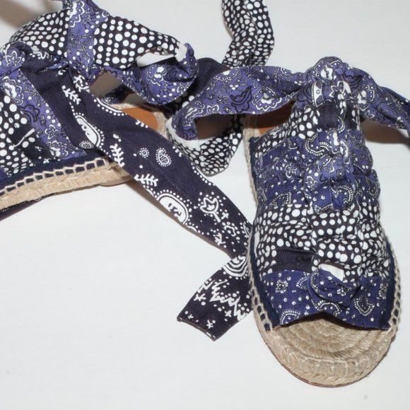 Chloe o1y0825 Buckling Ankle Strap Closure Sandals in Multicolor Size US 7 / IT 37 - 3 Thumbnail