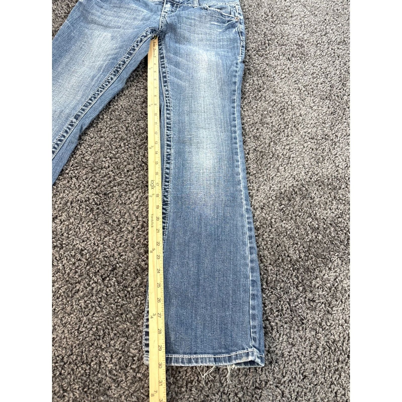 Vintage Maurices Jeans Bootcut 30x30 Womens Light Wash Low Rise Y2K Rhinestone Blue Vintage? Size 30" / US 8 / IT 44 - 2 Thumbnail